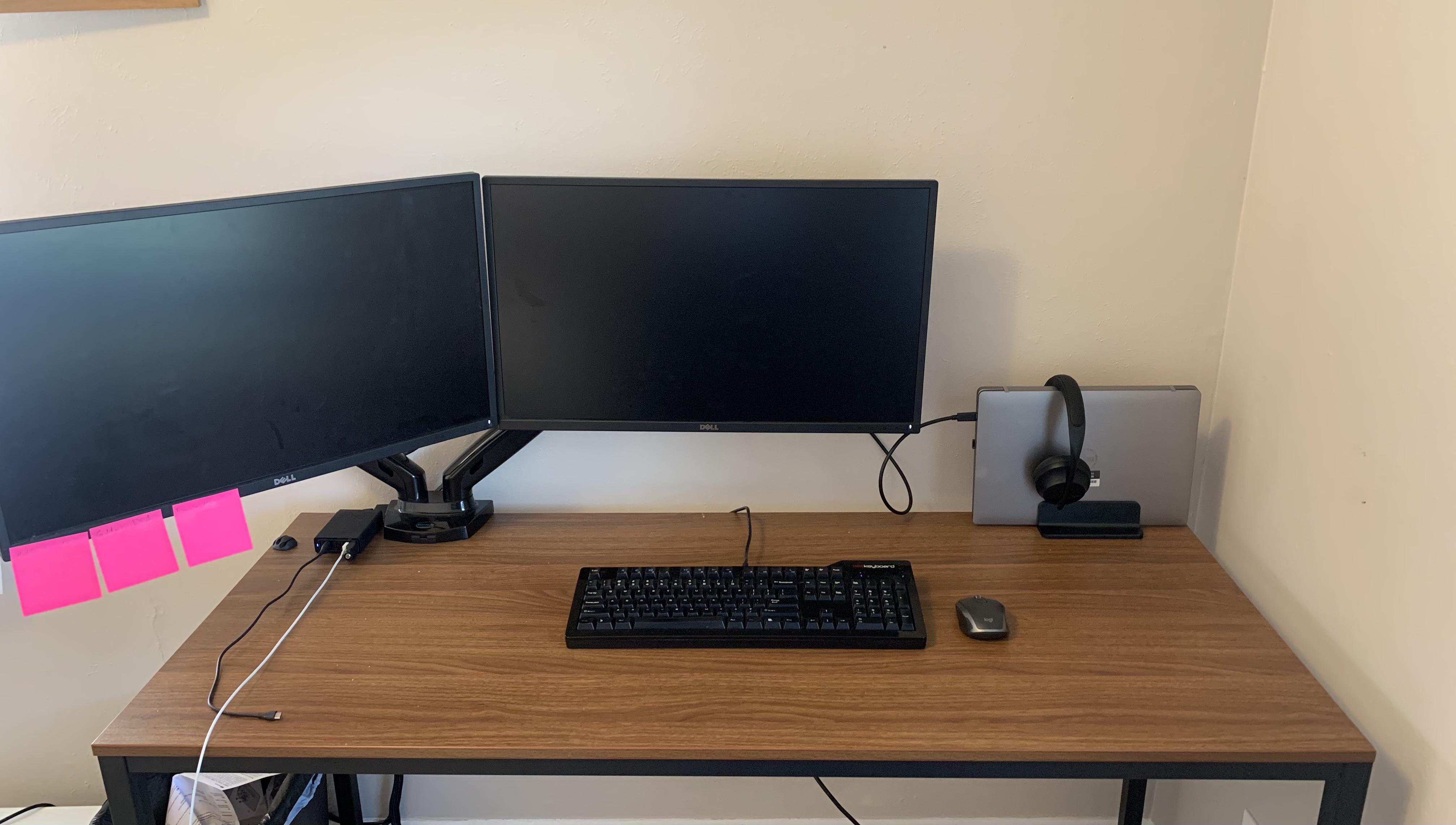 My work from home set up is finally complete r/Minimal_Setups