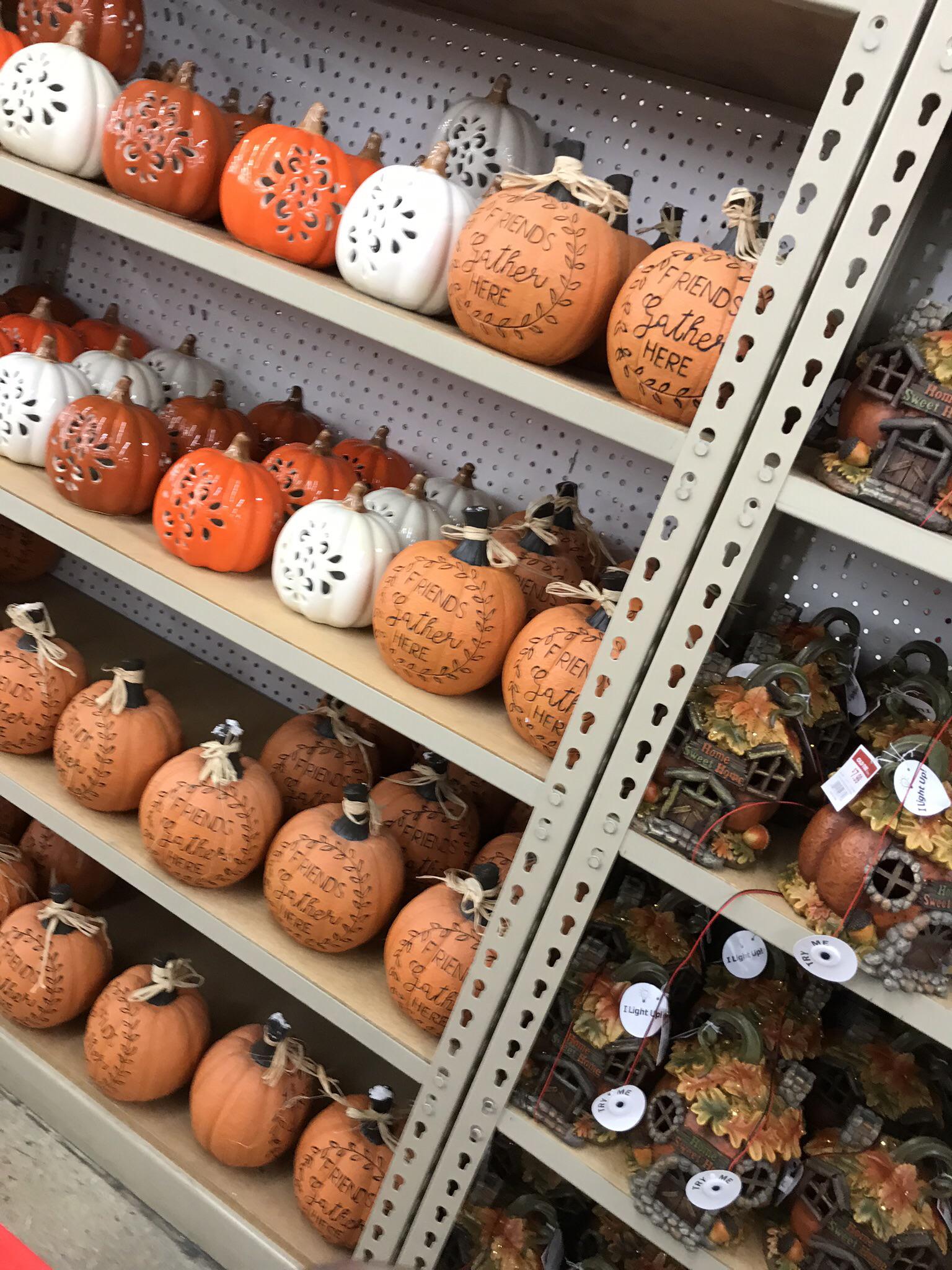 Old Time Pottery in South Carolina. Made my heart happy when I walked