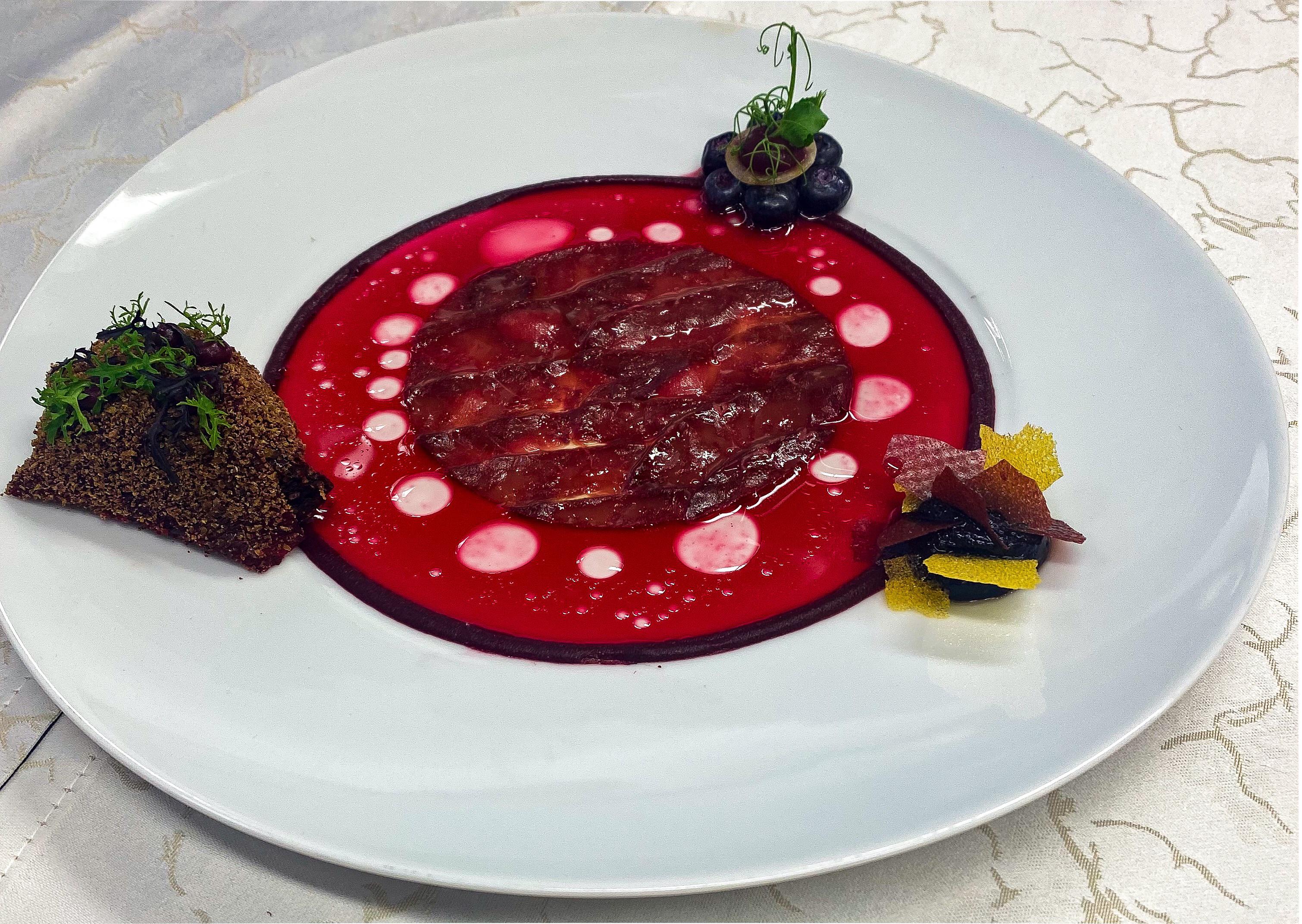Veal heart carpaccio with beet and blueberry r/CulinaryPlating