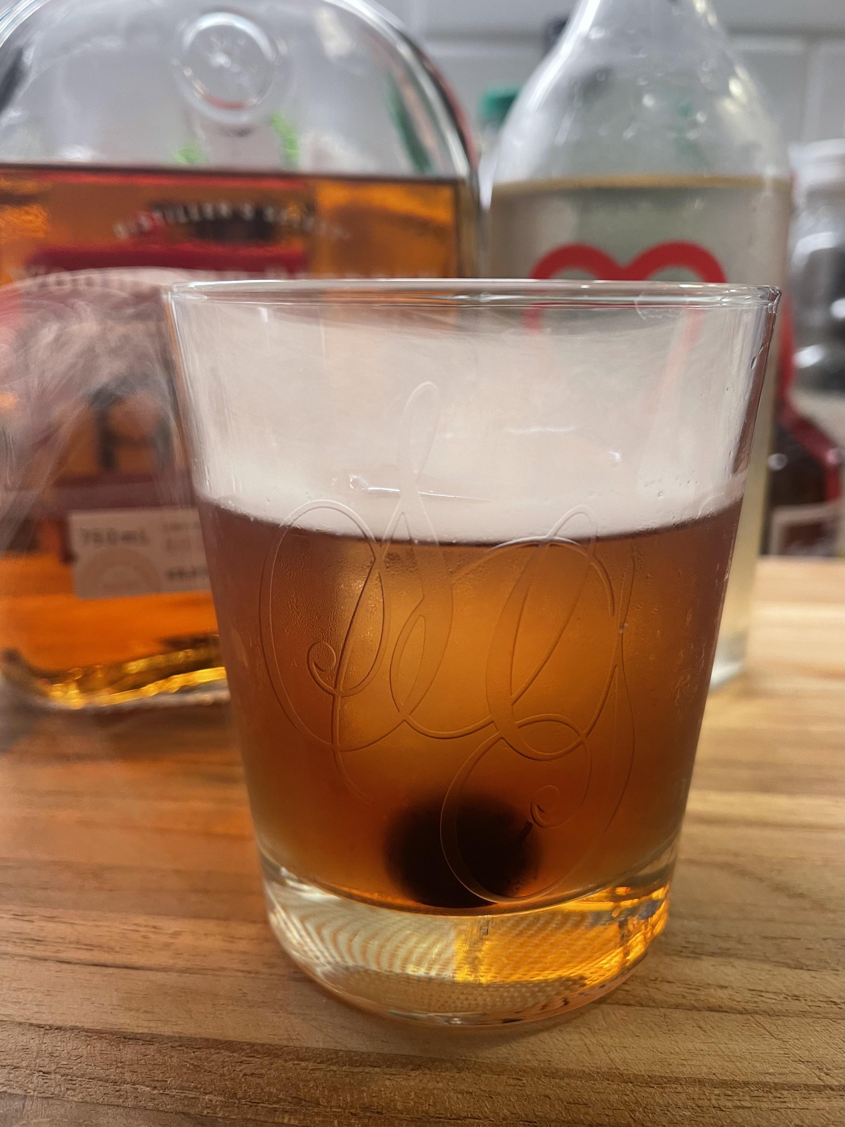 43 Hilarious Old Fashioned Cocktail Puns Punstoppable 🛑