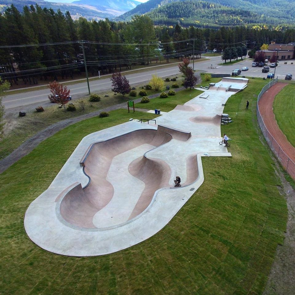 The new Sparwood, BC Skatepark r/skateparks