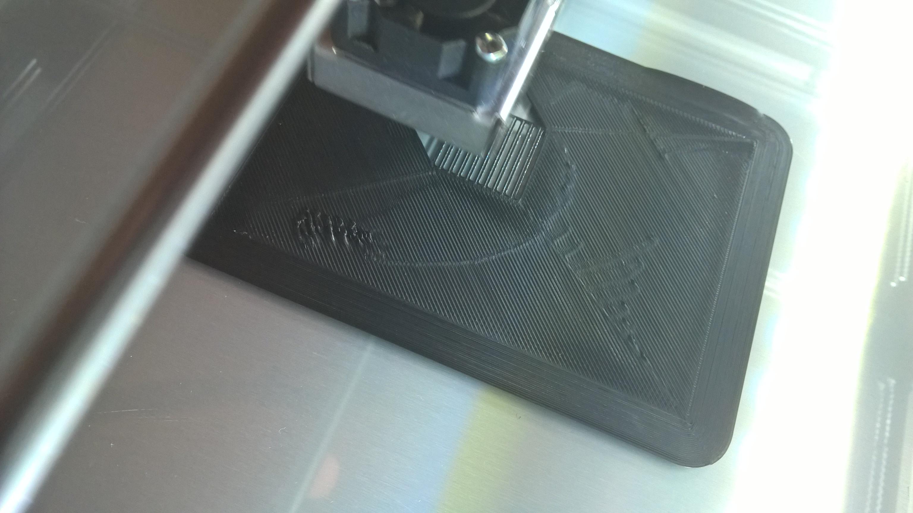 Weird waves on first layer. why?? 3Dprinting