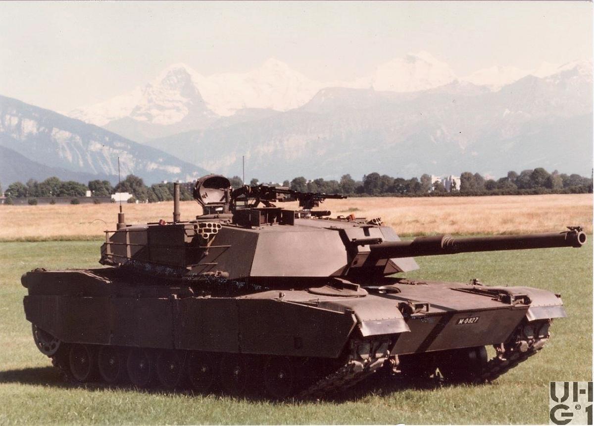 The Swiss Armed Forces had tested three Chryslerbuilt XM1 (LRIP) Abrams tanks in 1982, but they