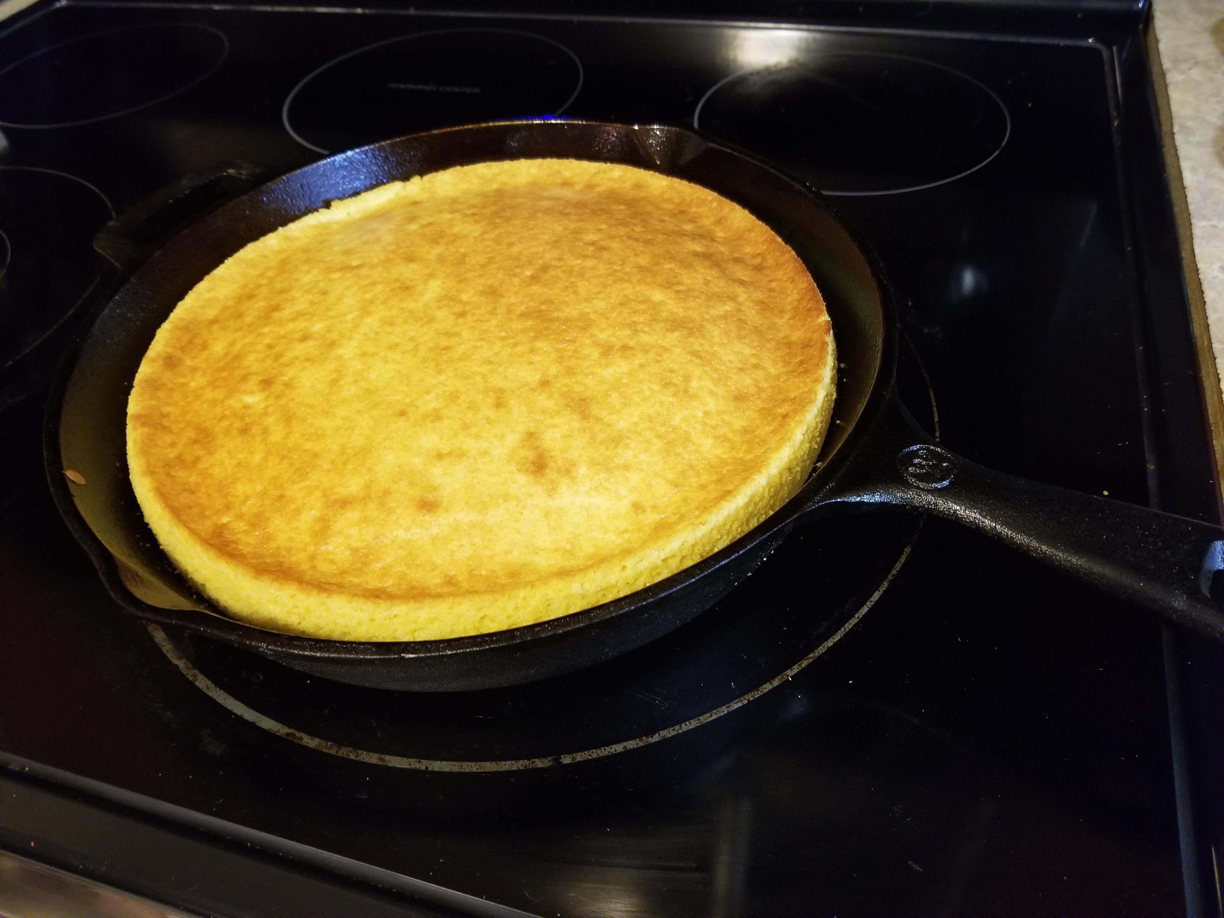 Cast iron corn bread! r/castiron