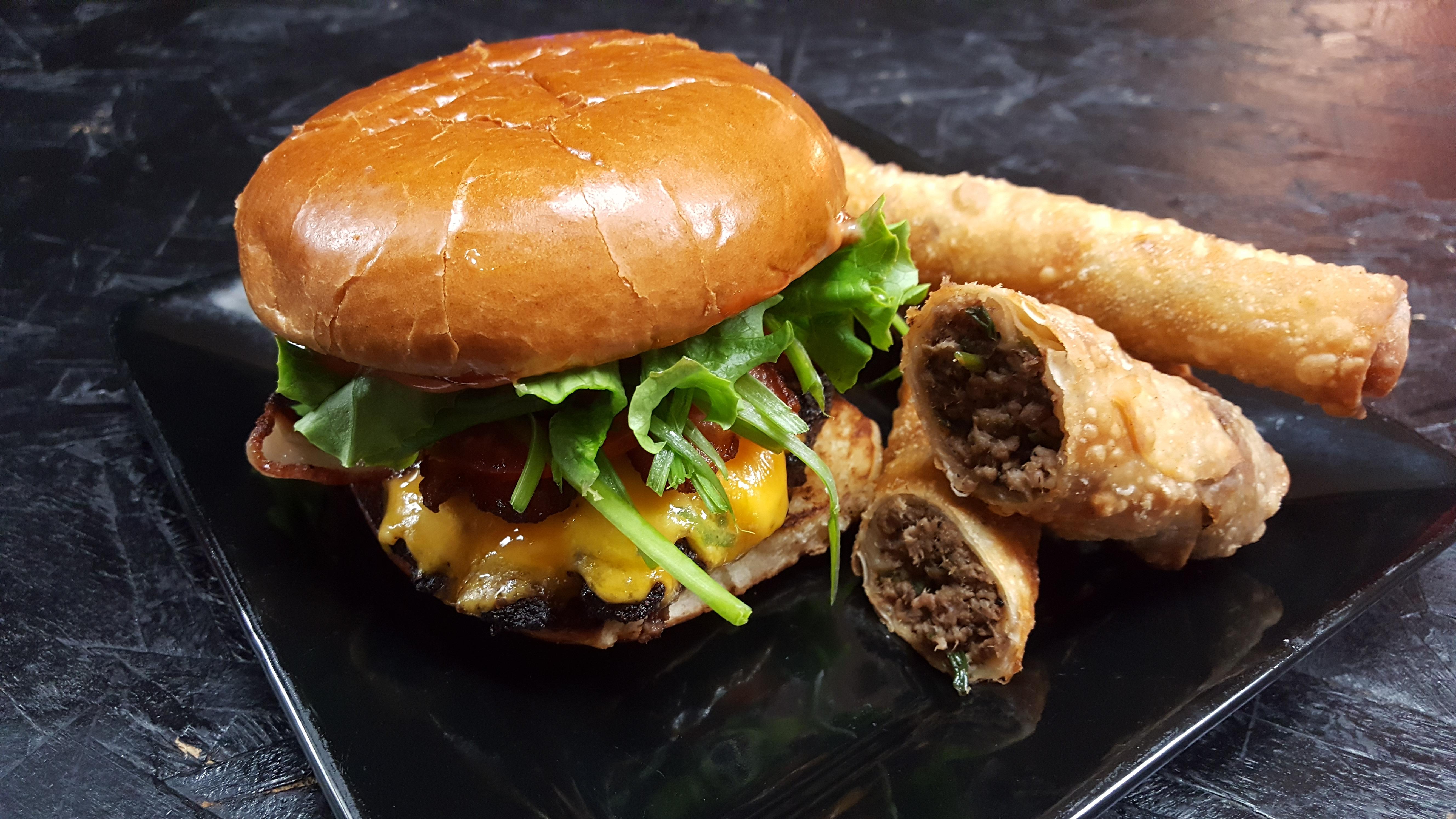 [Homemade] Kobe beef & bacon cheeseburger w/ yakiniku bbq Tritip