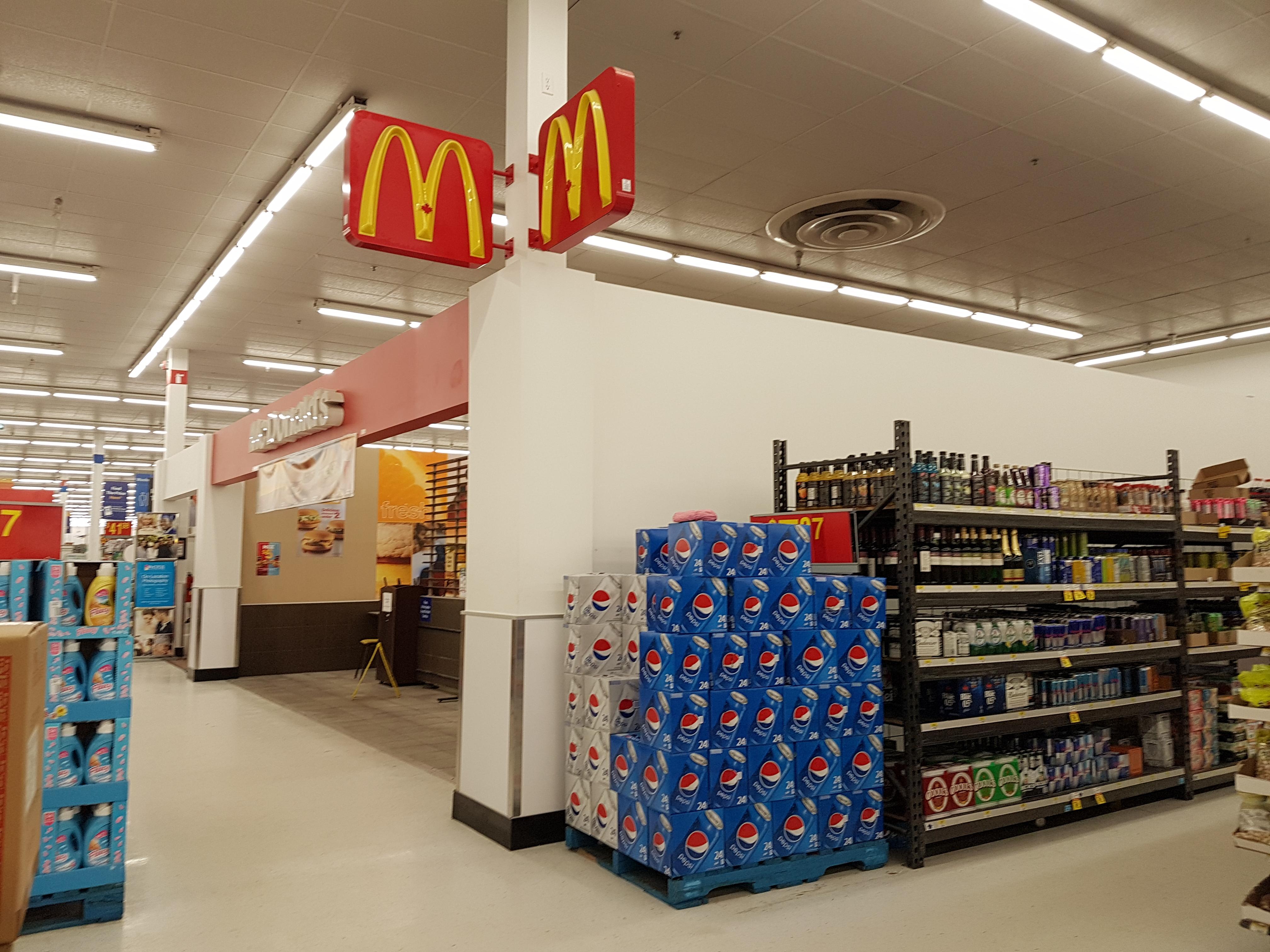 A fully sized McDonalds at the BACK of a Walmart r/mildlyinteresting