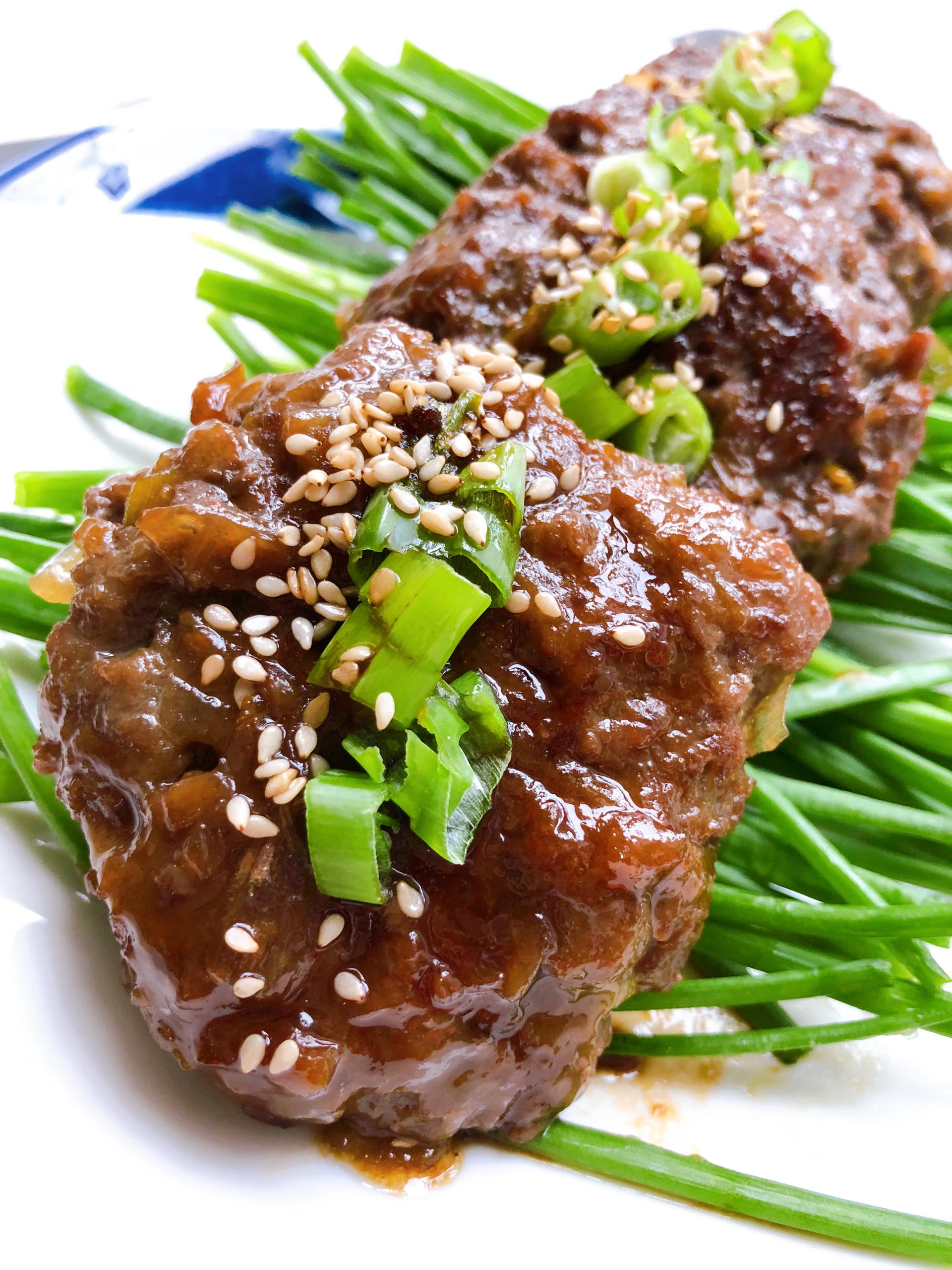 Tteokgalbi Beef Patties a royal dish that I made with ground beef and