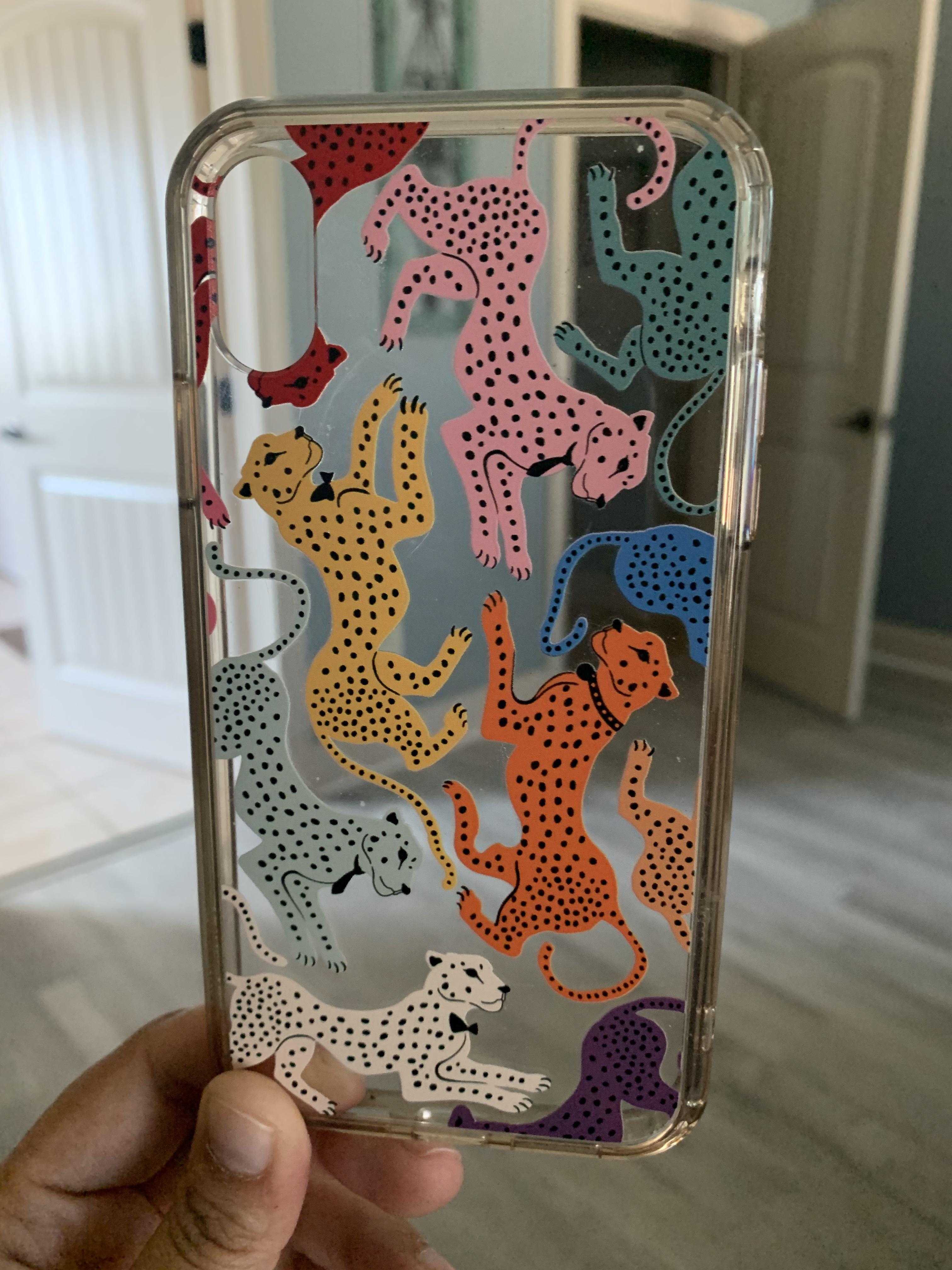 I can’t tell you all how excited I was to find a cheetah phone case on