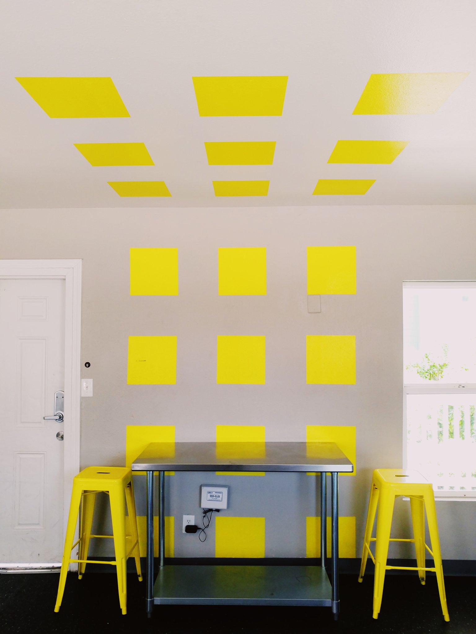 My apartment's laundry building r/AccidentalWesAnderson