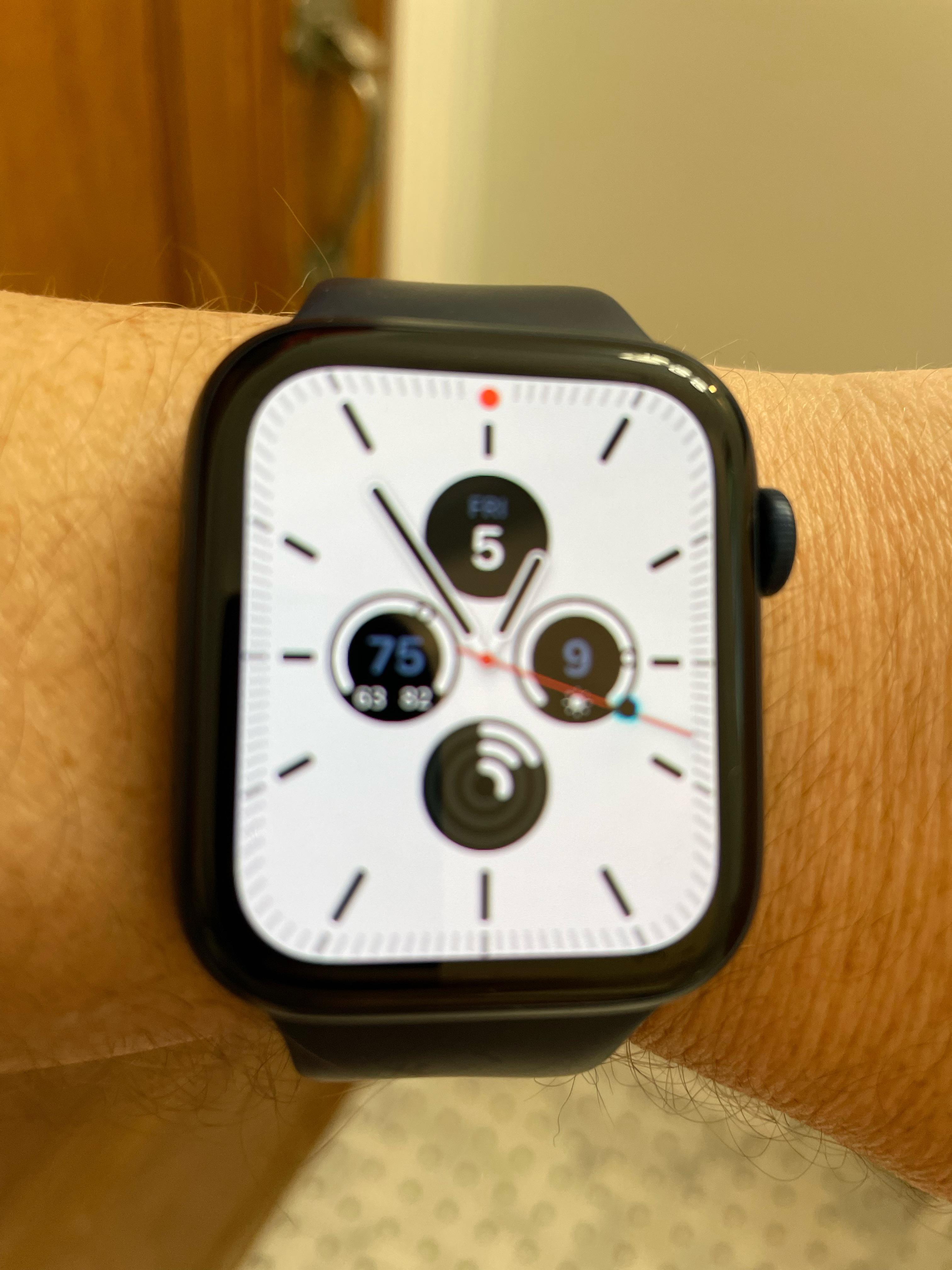 Apple Watch Dead Pixel Sale