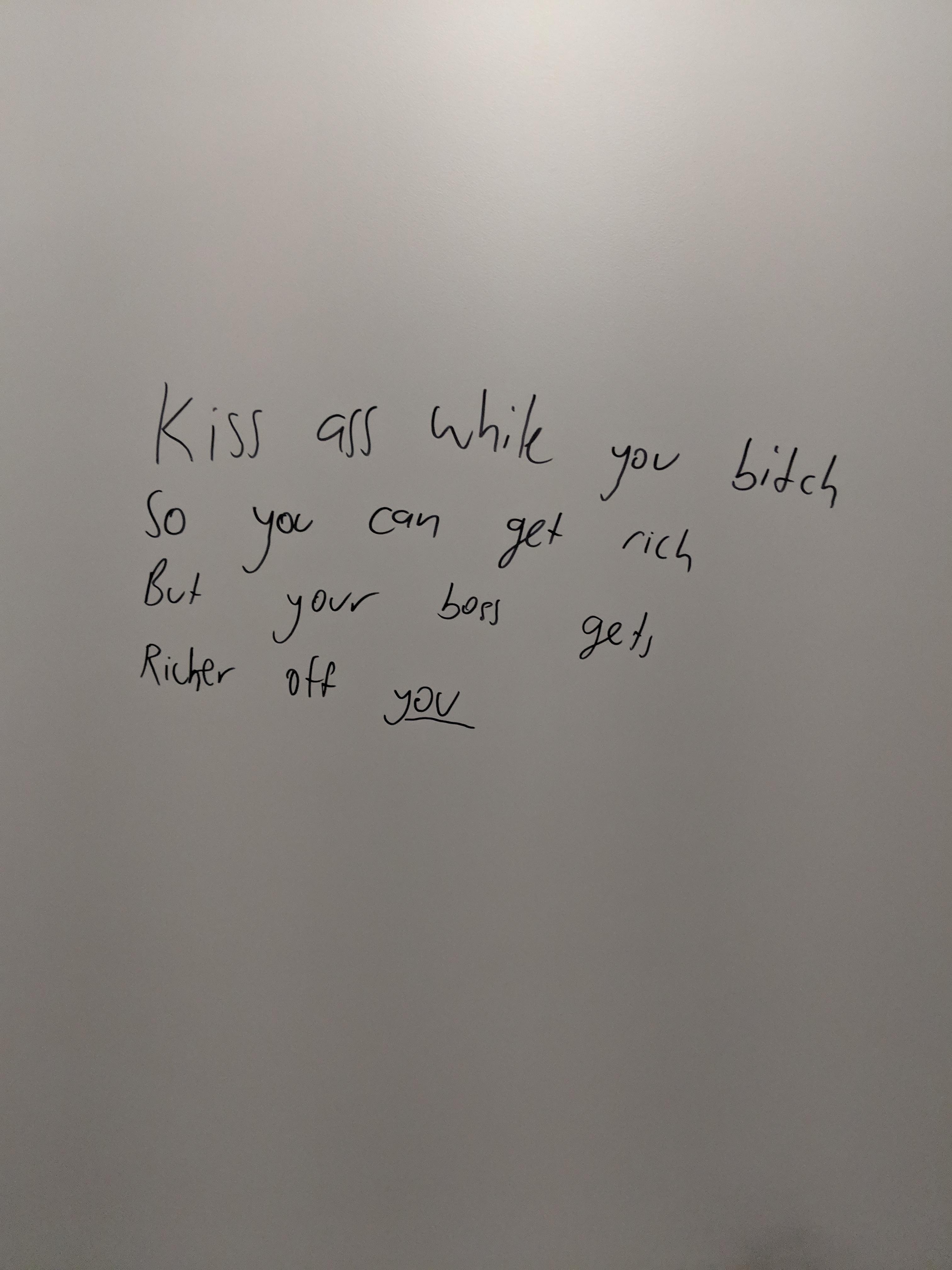 Bathroom graffiti is a goldmine r/im14andthisisdeep