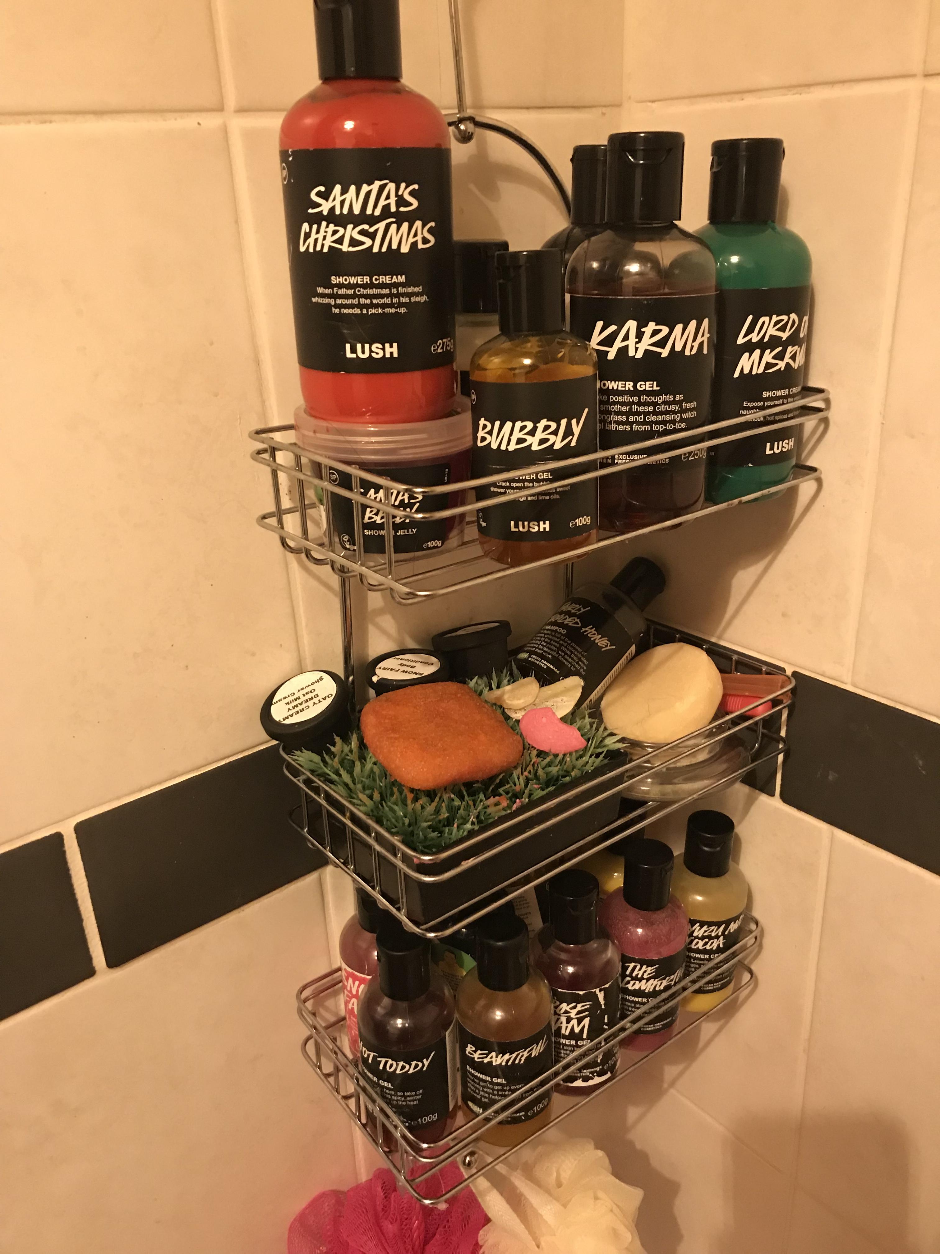 My shower caddy all stocked 💖 need to find a way to display my bombs & bubble bars now! r