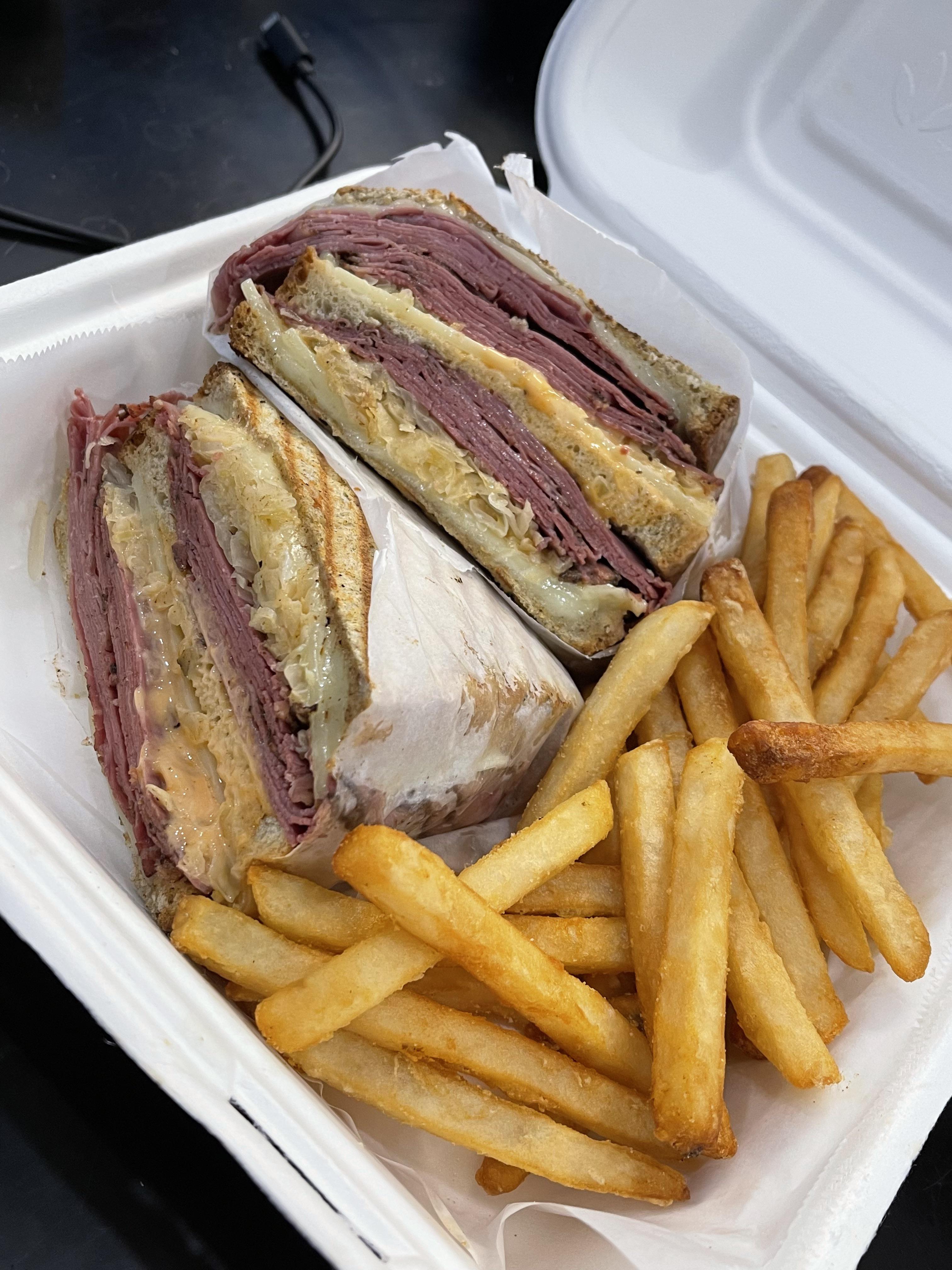 Triple decker reuben Bagels and Cakes Geneva NY r/Sandwiches