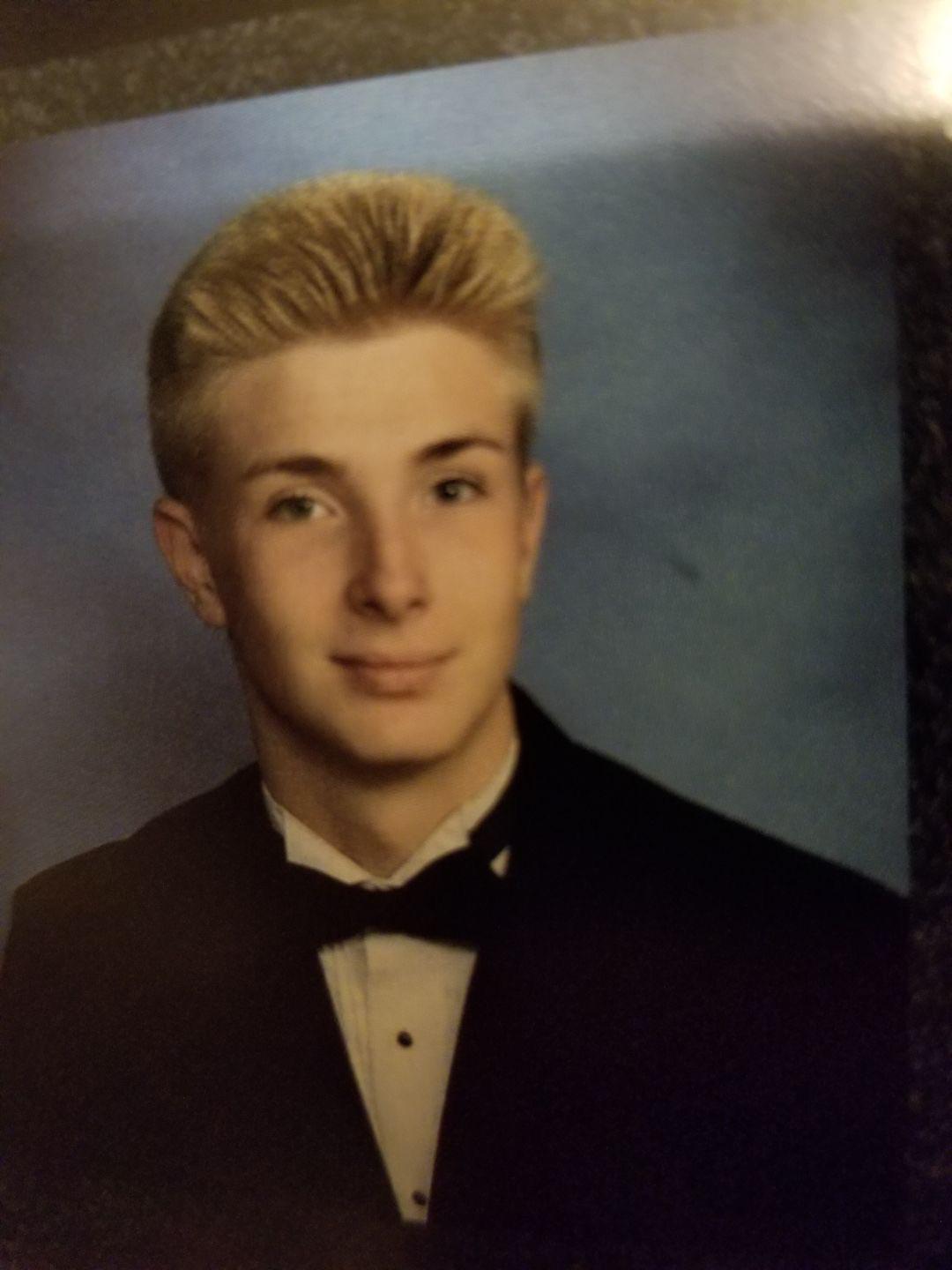 Today I found Drew Durnil in a high school yearbook r/DrewDurnil