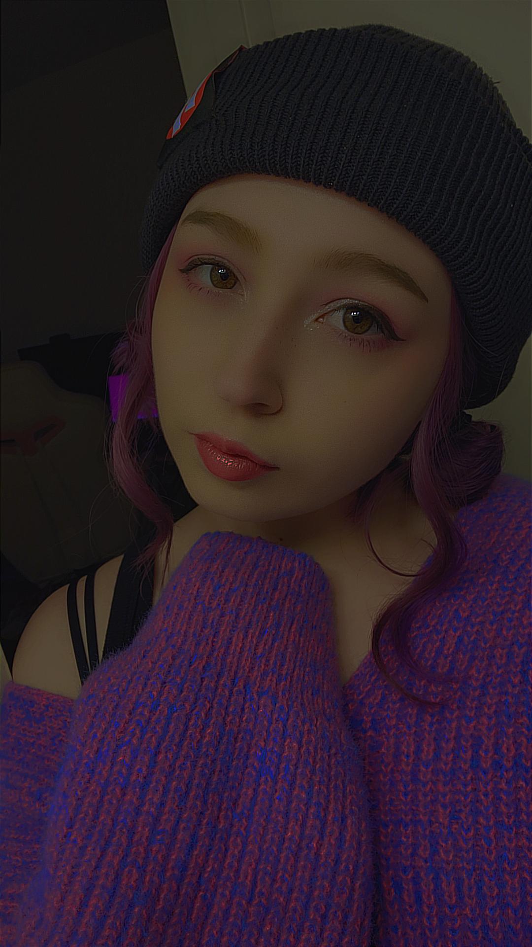 Purple anyone's favorite color? r/OnlyFansRainbowHeads