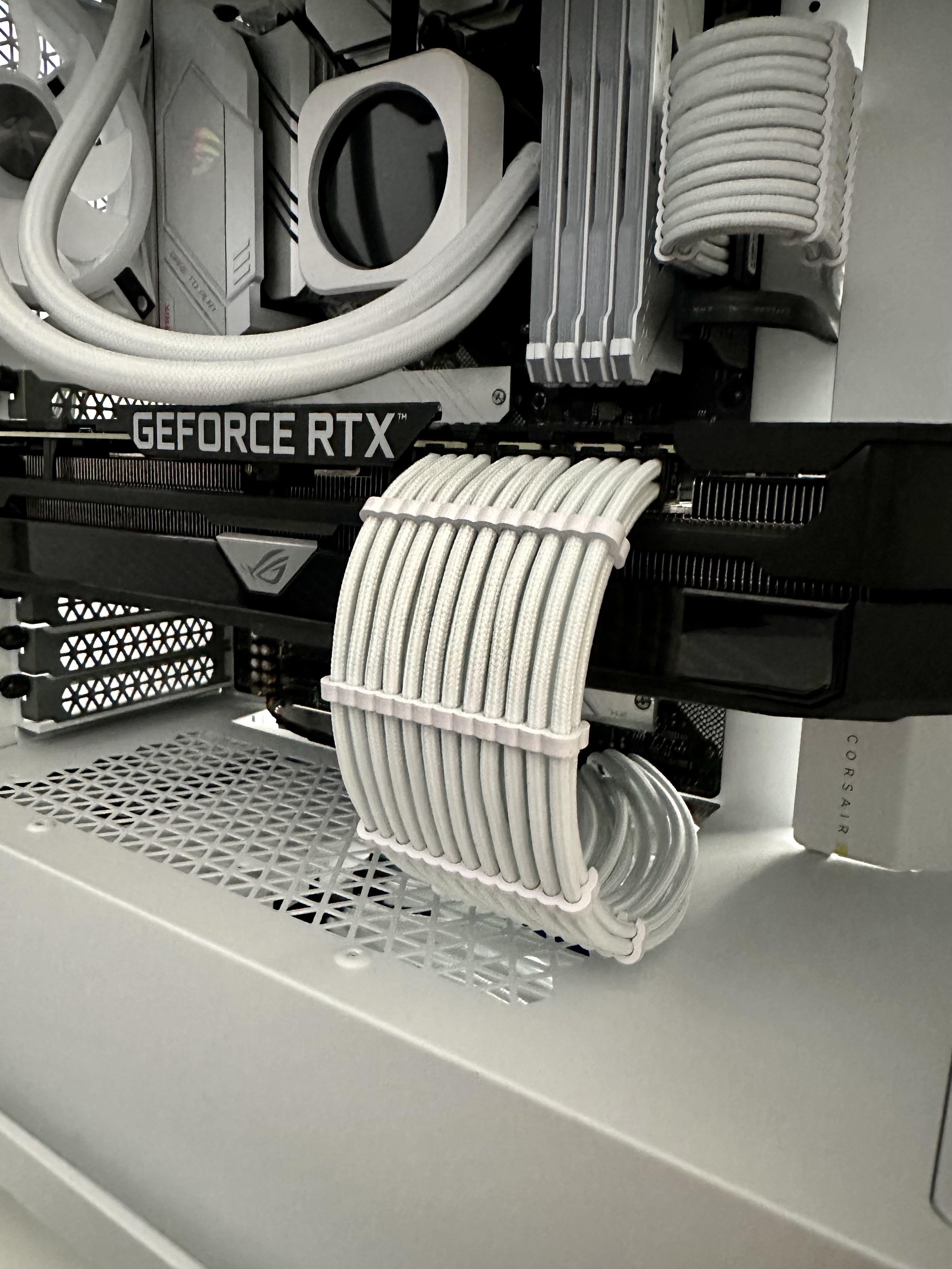 New CableMod cable combs for bridged PCIe. r/cablemod
