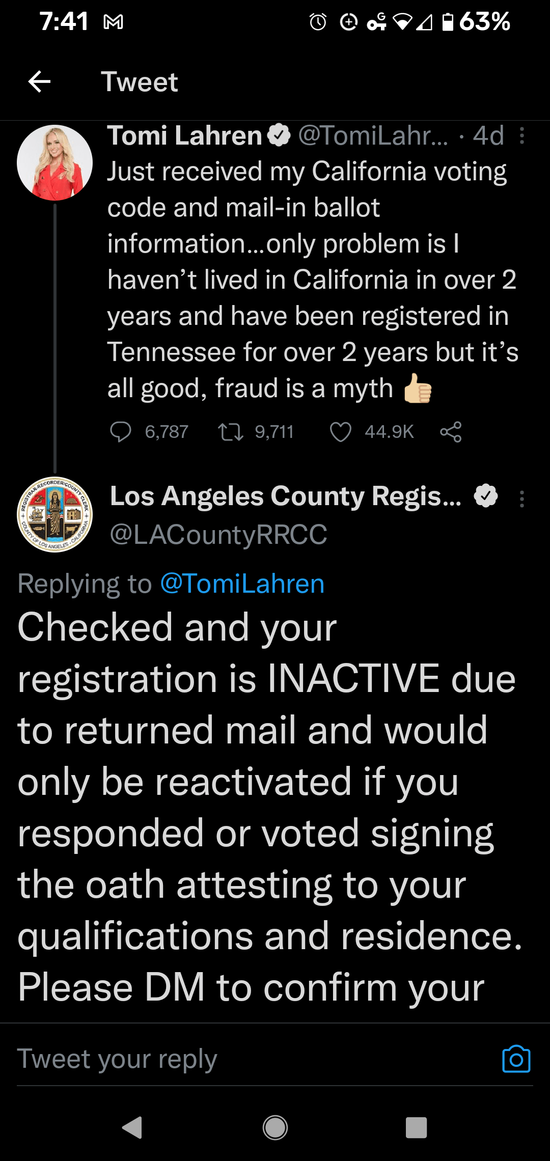 Throwing yourself under the bus 101 r/WhitePeopleTwitter