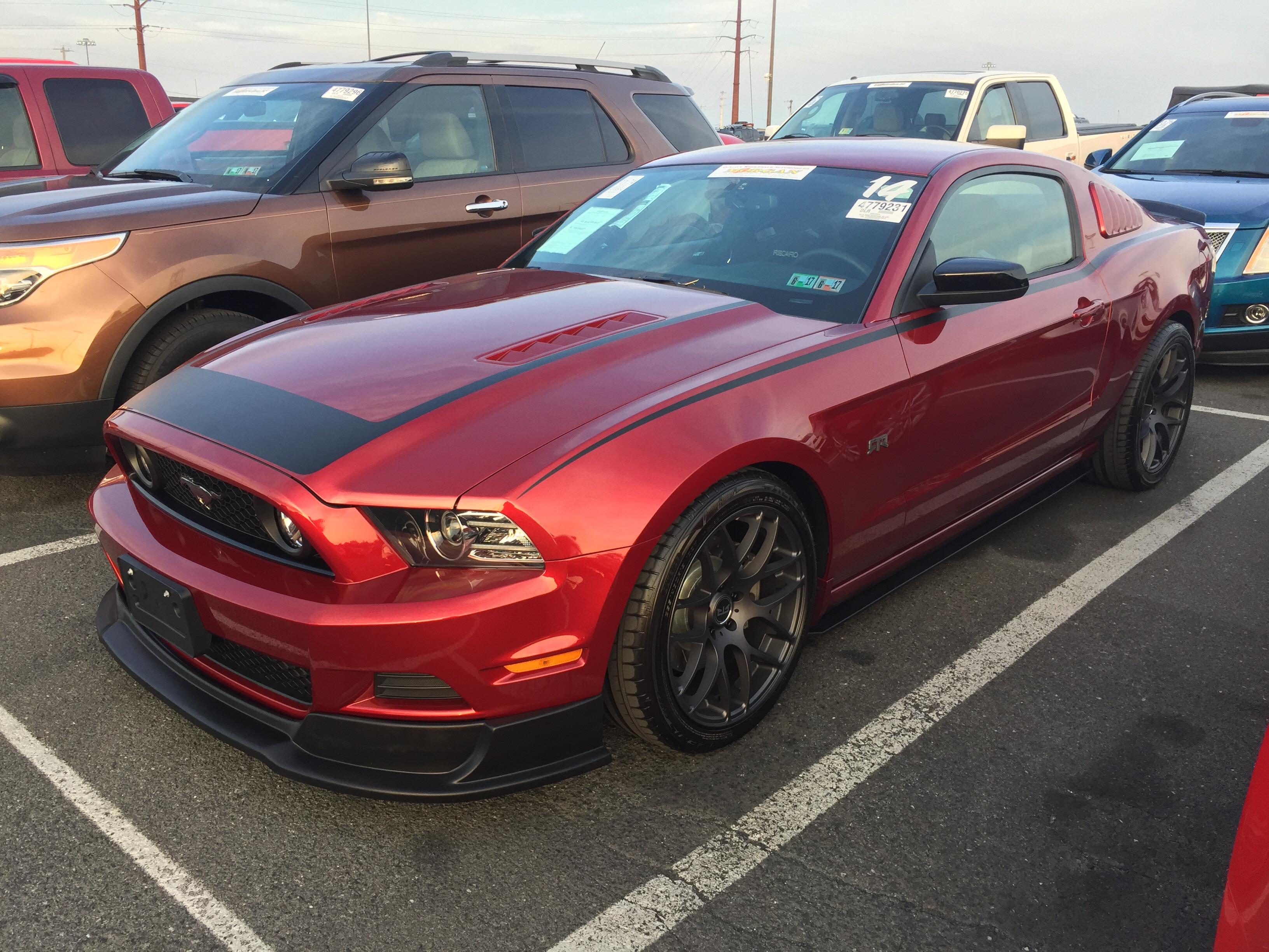 Beautiful mustang at Manheim Auto Auction r/Mustang
