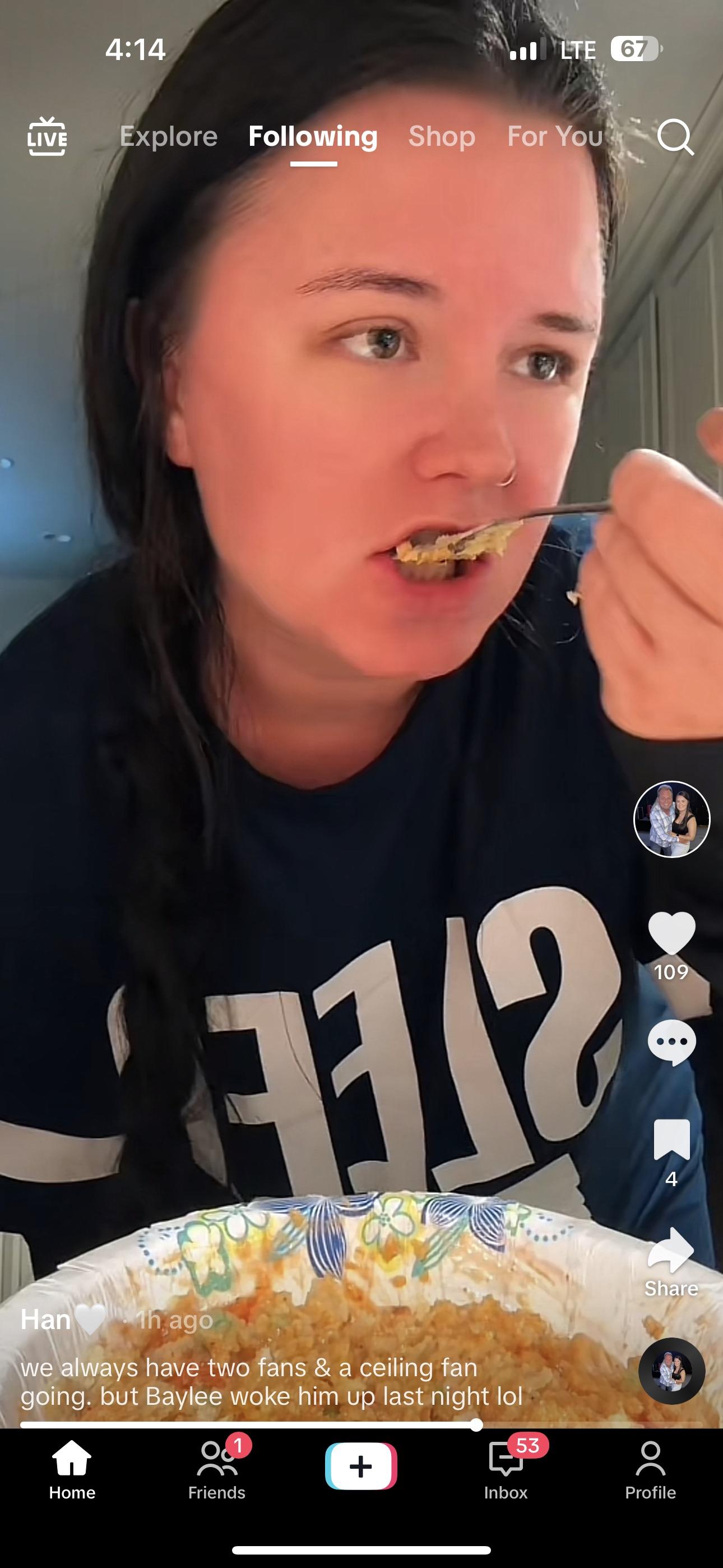 WHY DOES SHE SCRAPE HER TEETH ON THE FORK!?!?!? r/itshannahmsdsnarkfest
