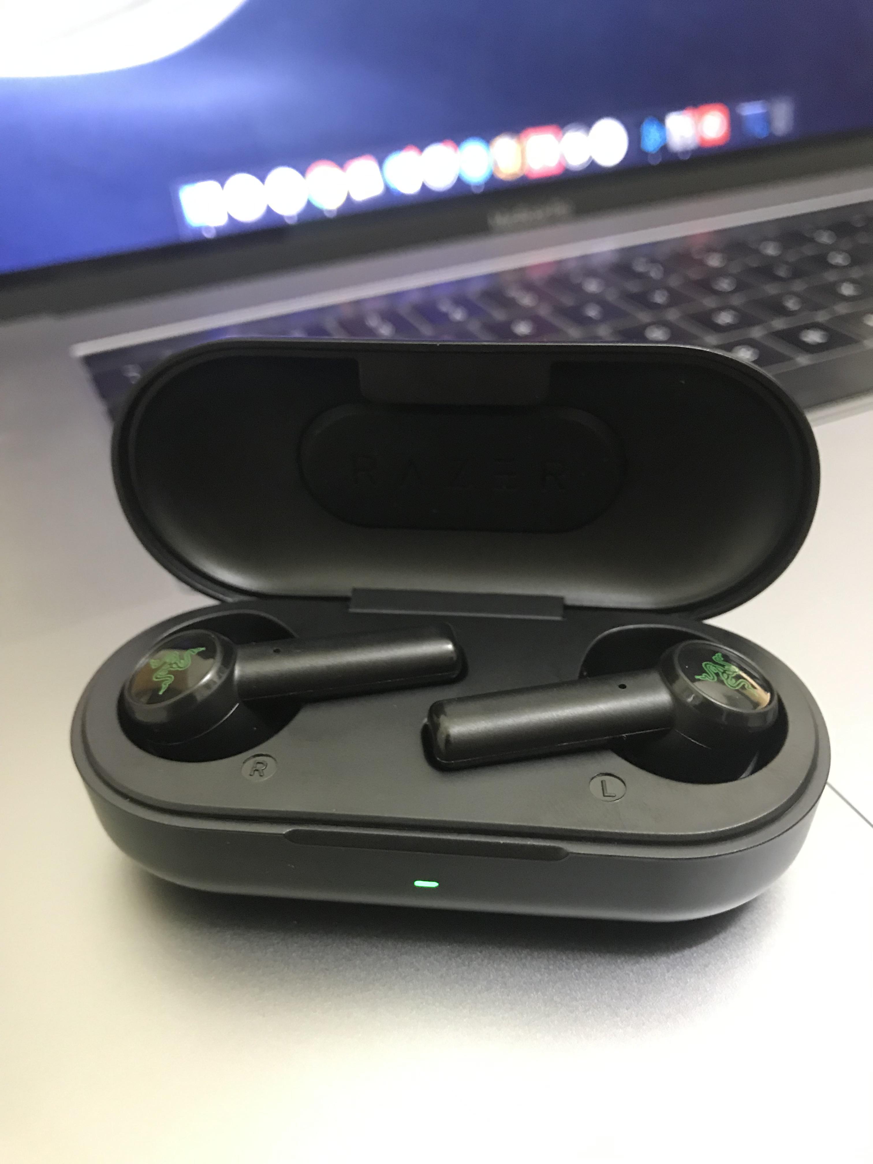 Super happy about my new razer earbuds! So stylish. However, they keep