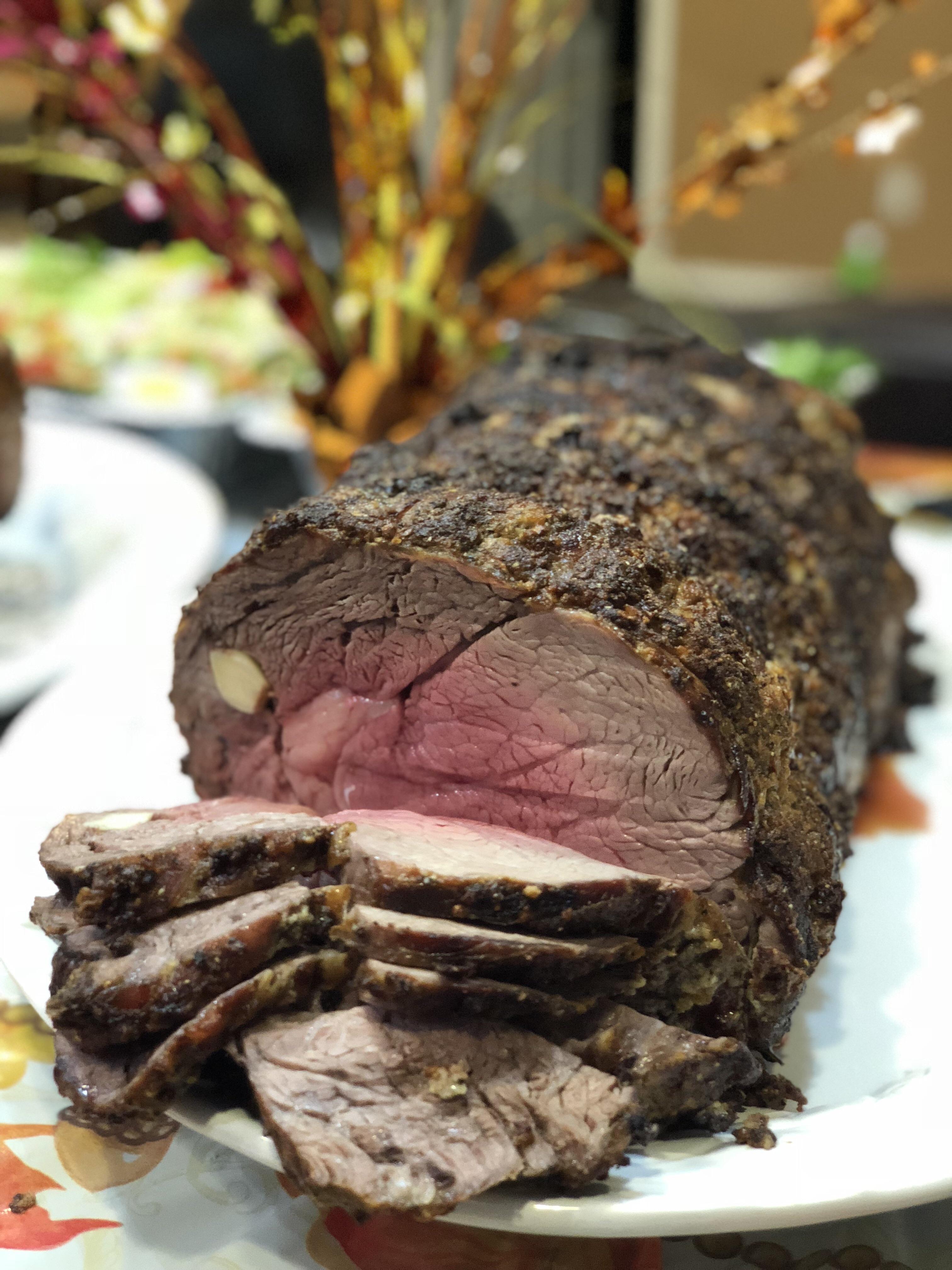 Thanksgiving Prime Rib Roast! [2267x4032] r/FoodPorn