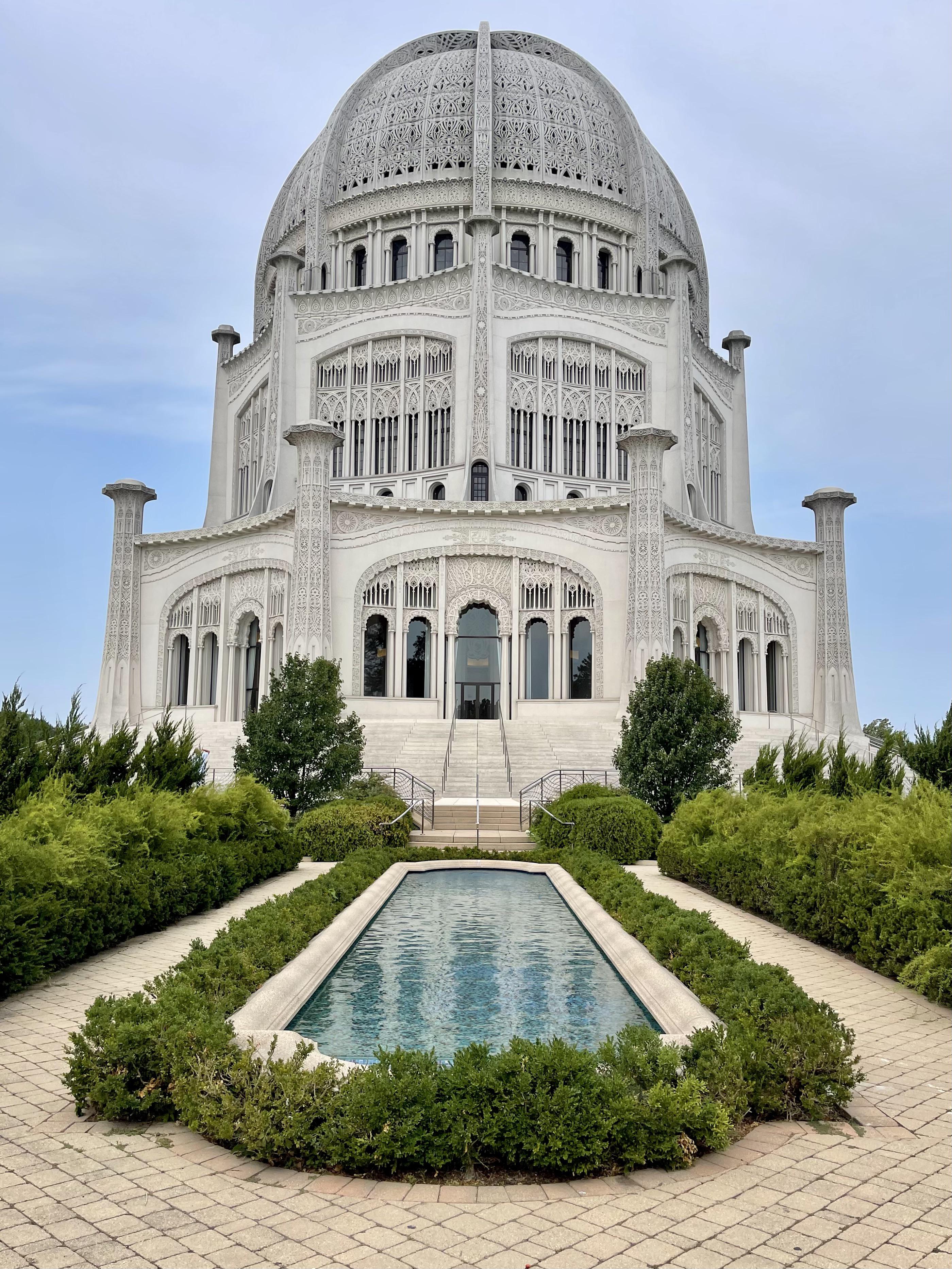 Bahá’í House of Worship, Wilmette, Illinois, USA. Designed by Louis
