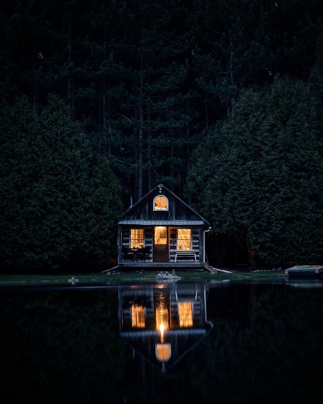 Dreamy cabin at the lake r/CabinPorn