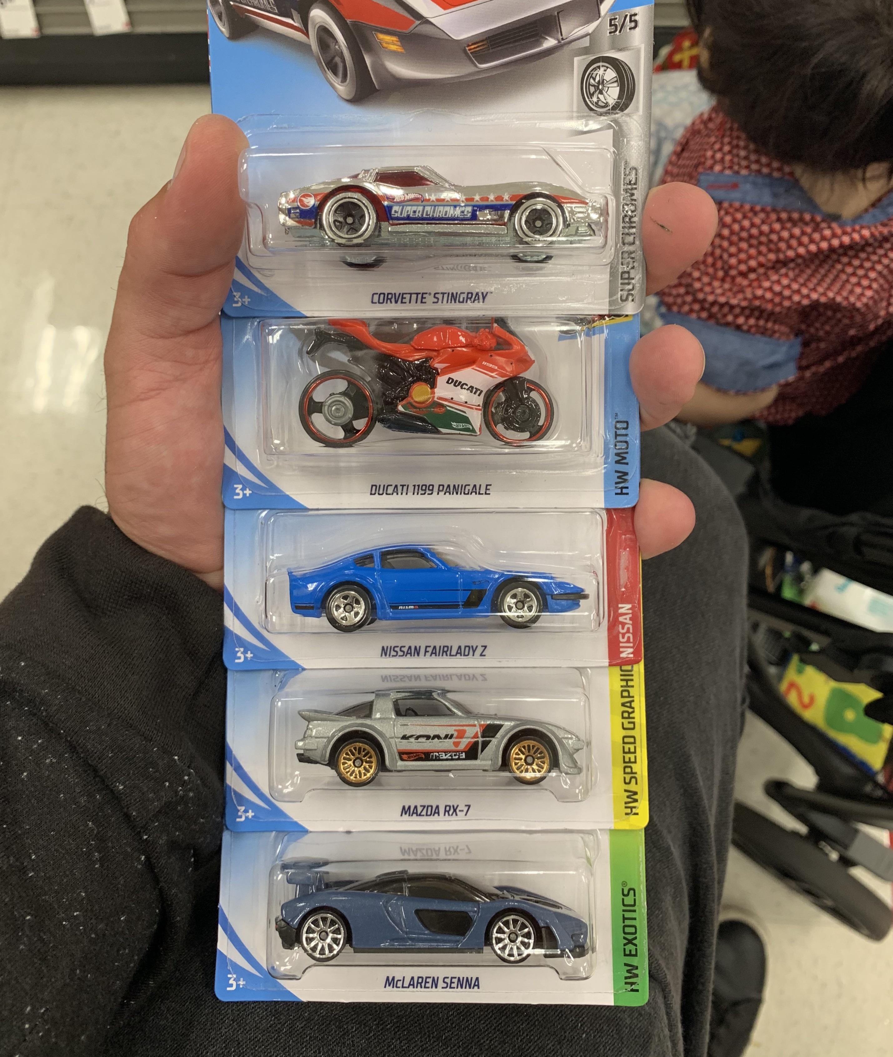 Sunday Target H case finds and a treasure hunt r/HotWheels