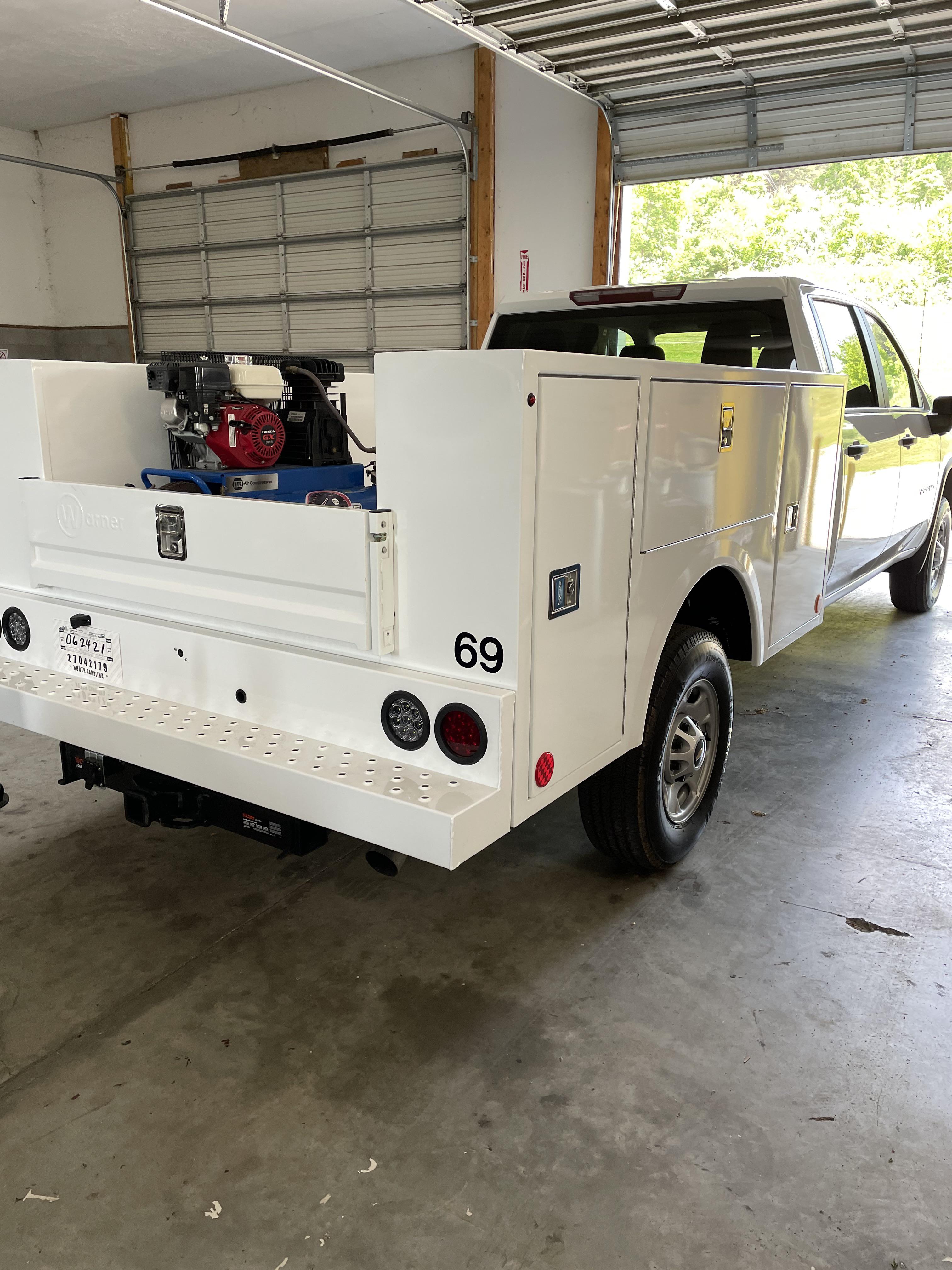 Our new service body shop truck just rolled in