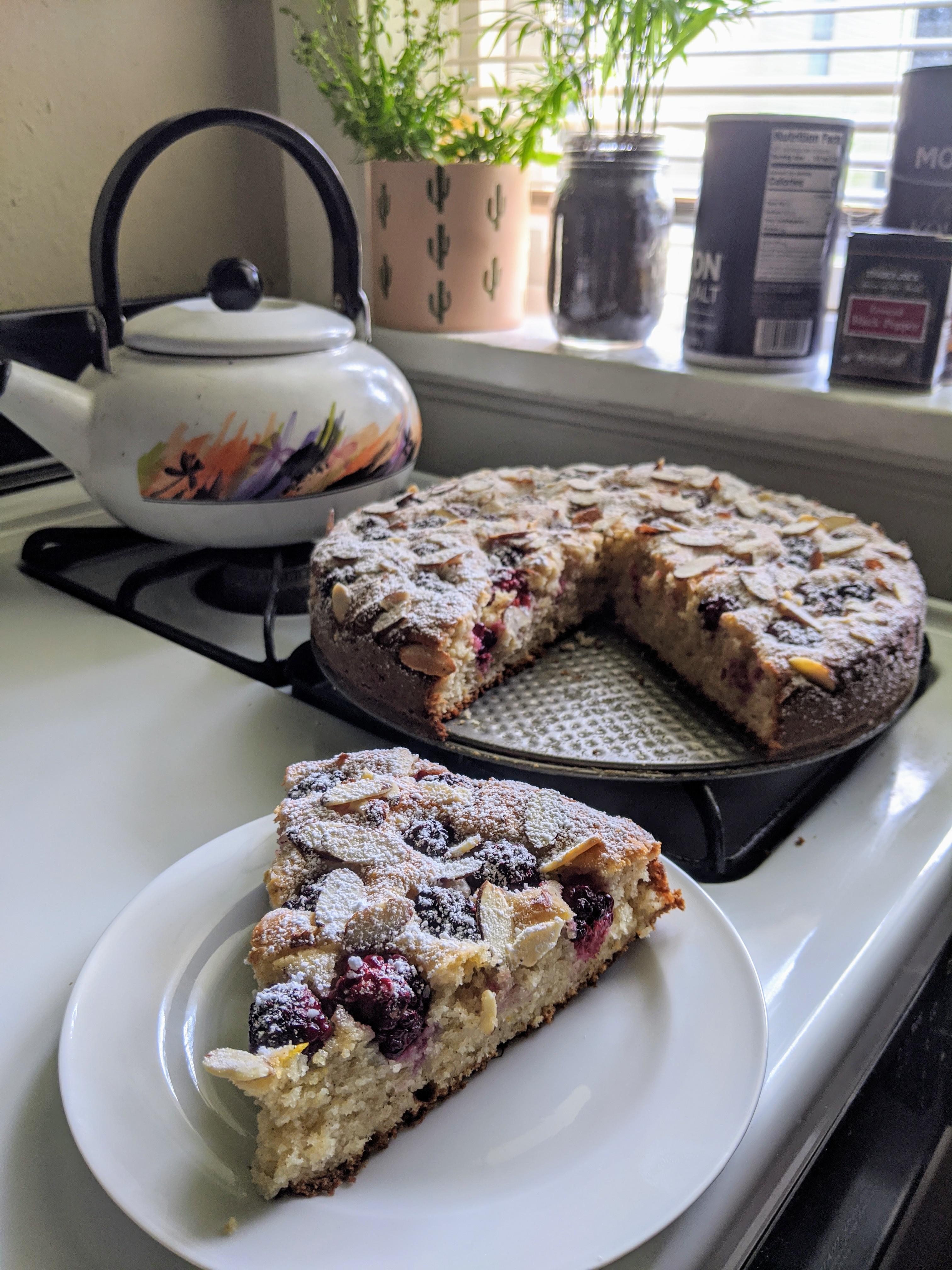 Blackberry almond cake with berries I picked from a farm! r/DessertPorn