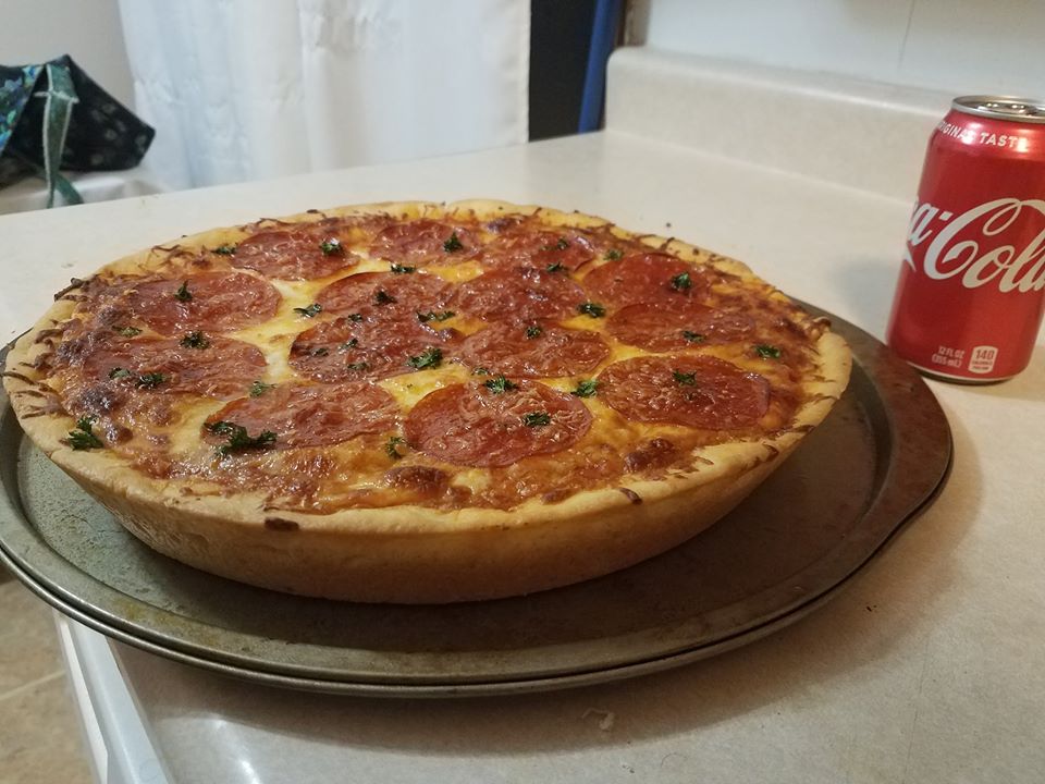 [Homemade] 14" Deep Dish Pizza r/food
