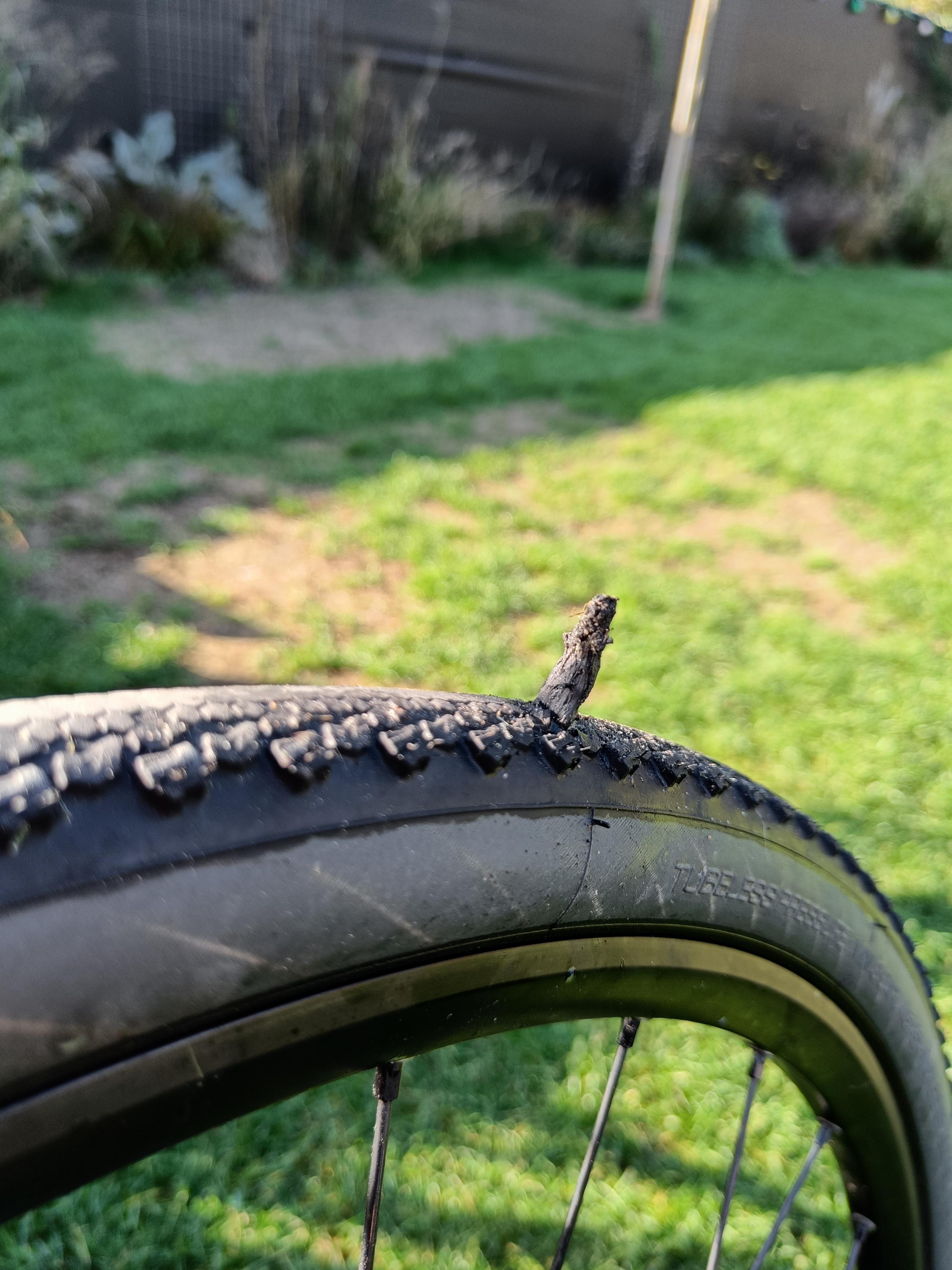 Tubeless plug keeps popping out r/bikewrench