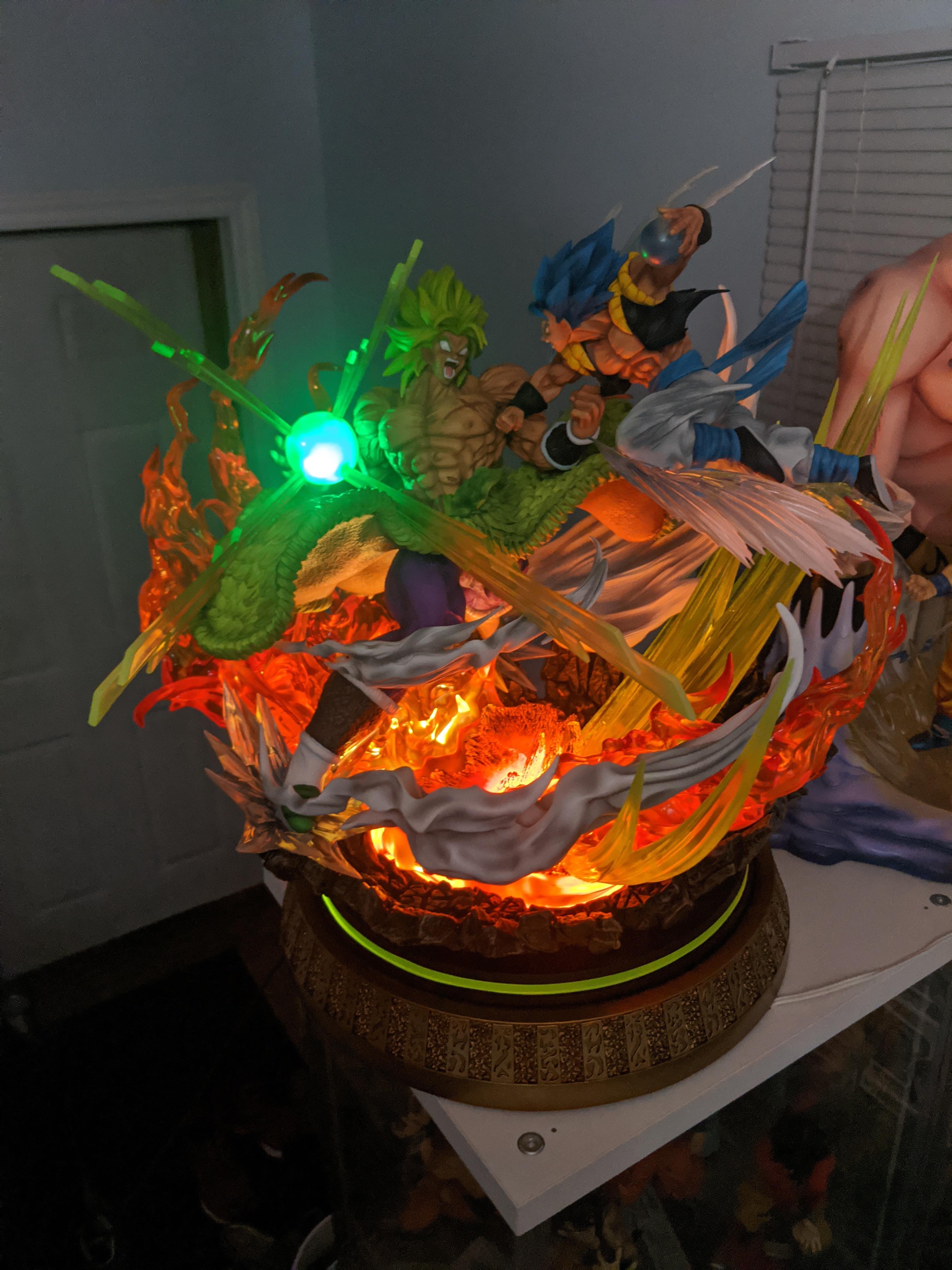 I love this statue so much I want every db fan to see it r/dbz