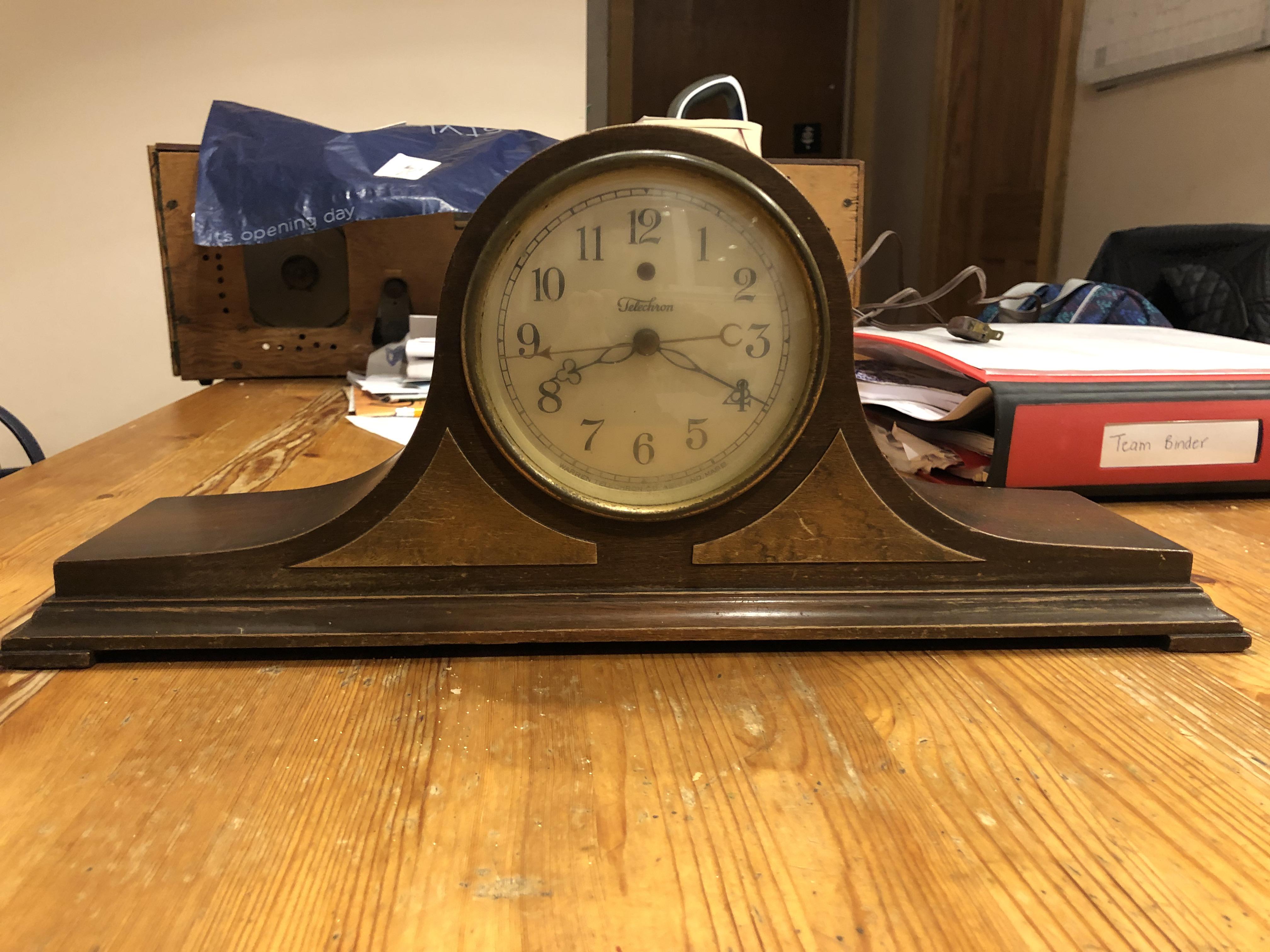 Mid 1930s telechron electric clock for 20 bucks! It doesn’t work much