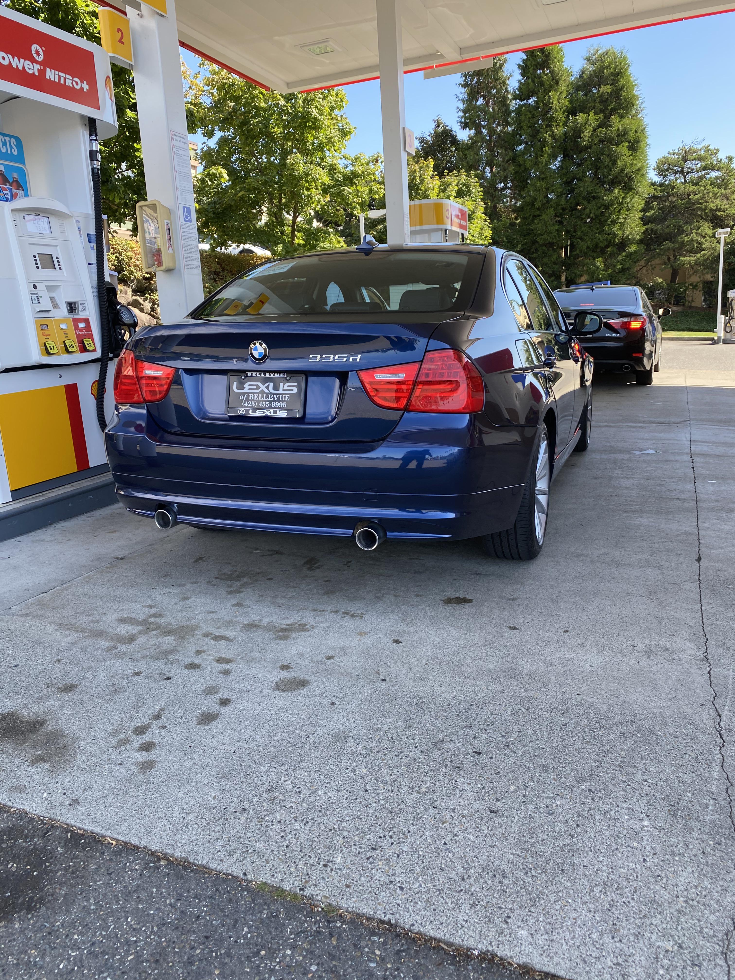 just bought my first bmw🥰 r/BMW