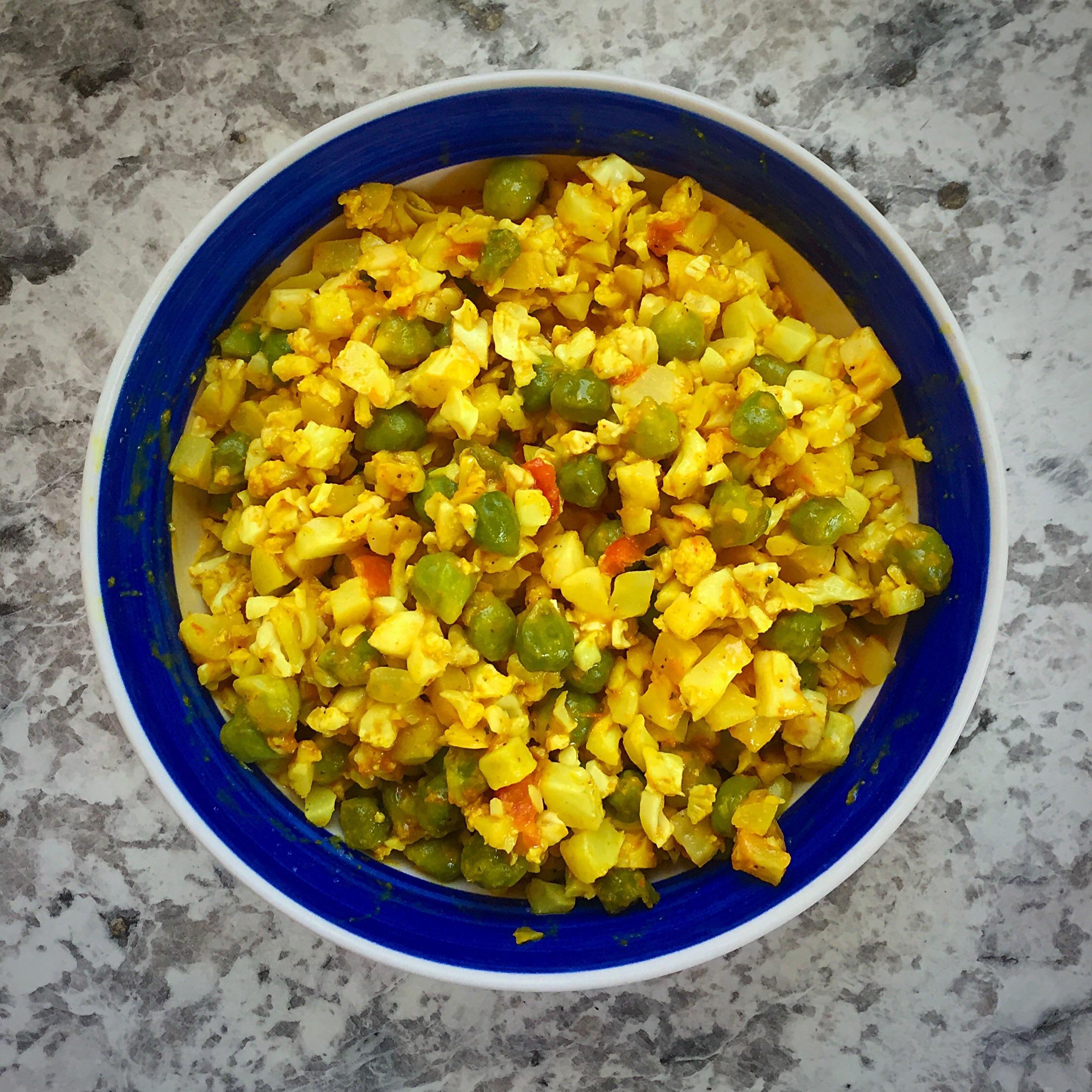 "Cauli Rice Curry" Nourish Bowl only 260 calories! r/1200isplenty