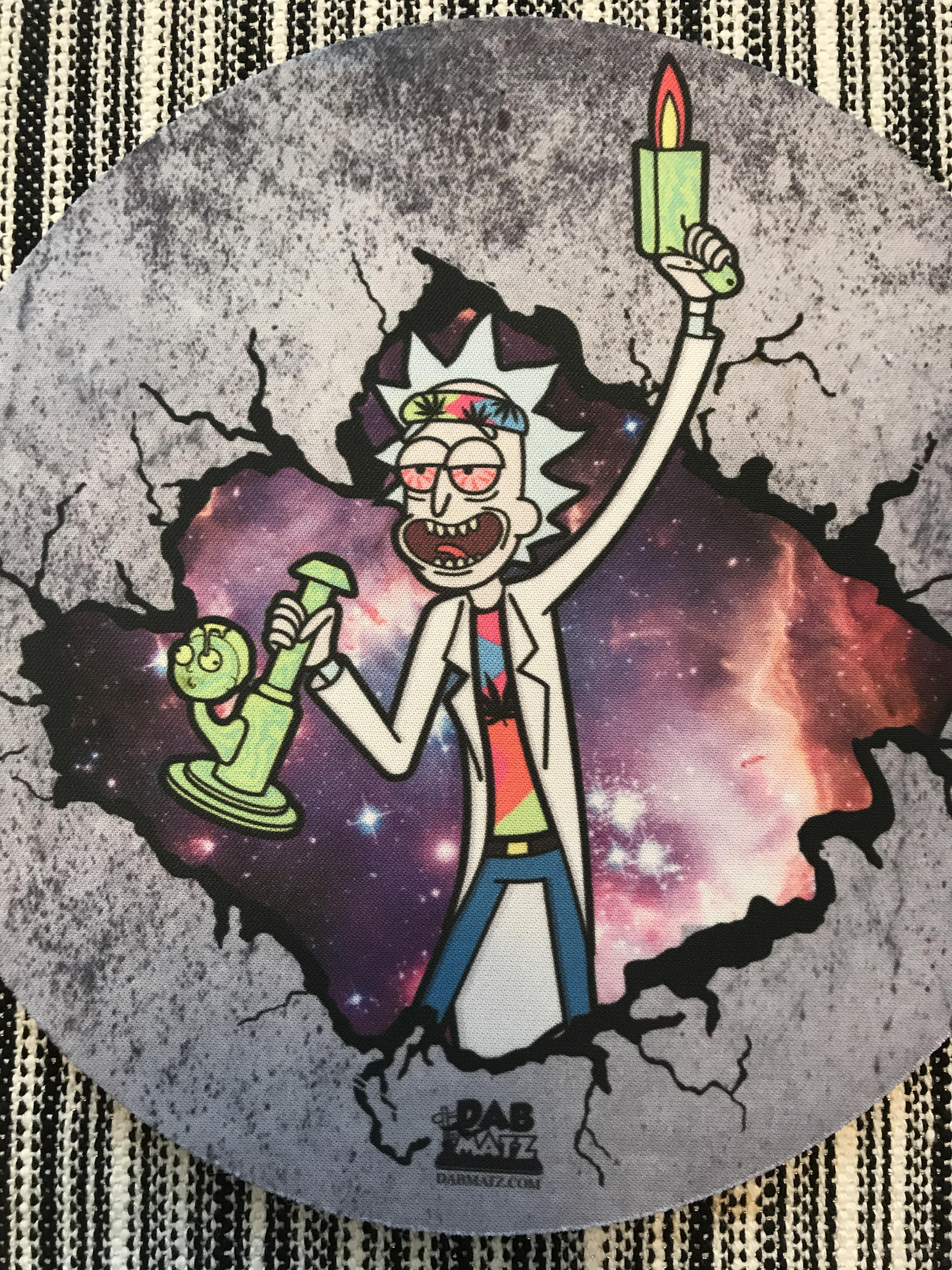 Got a new dab mat from Etsy and really digging the graphic r/trees