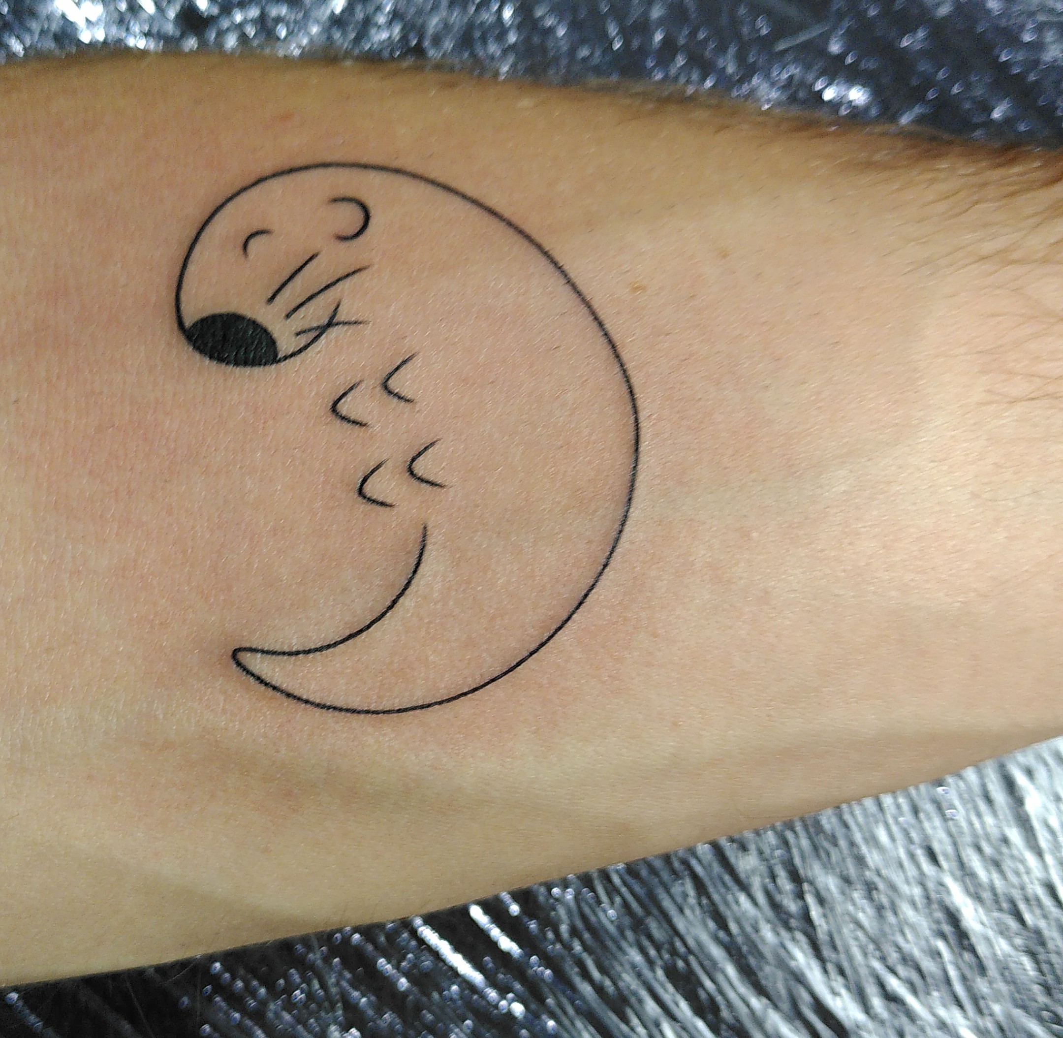 My 1St Tattoo. What Do You Think? : R/Otters 2109_x_2160_jpg