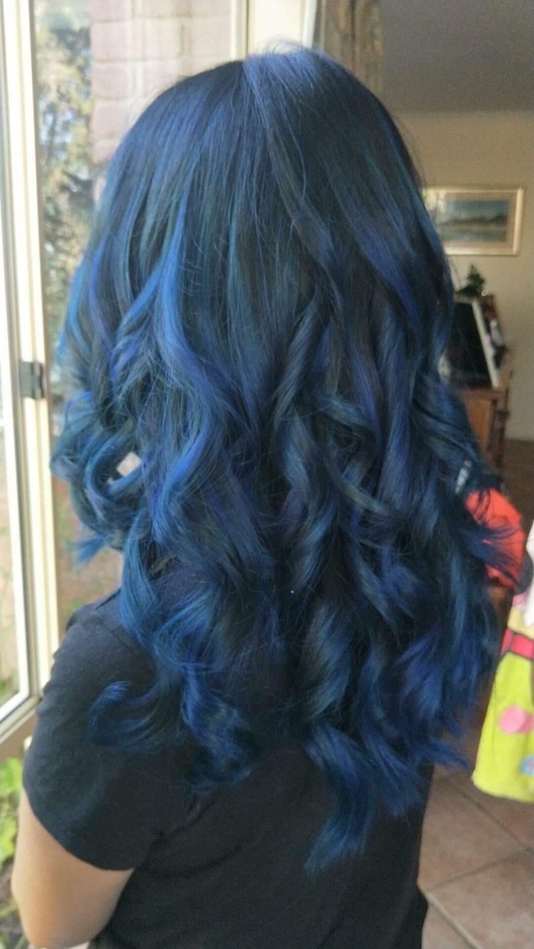 Naturally black hair, went from bluegreen to electric/dark blue