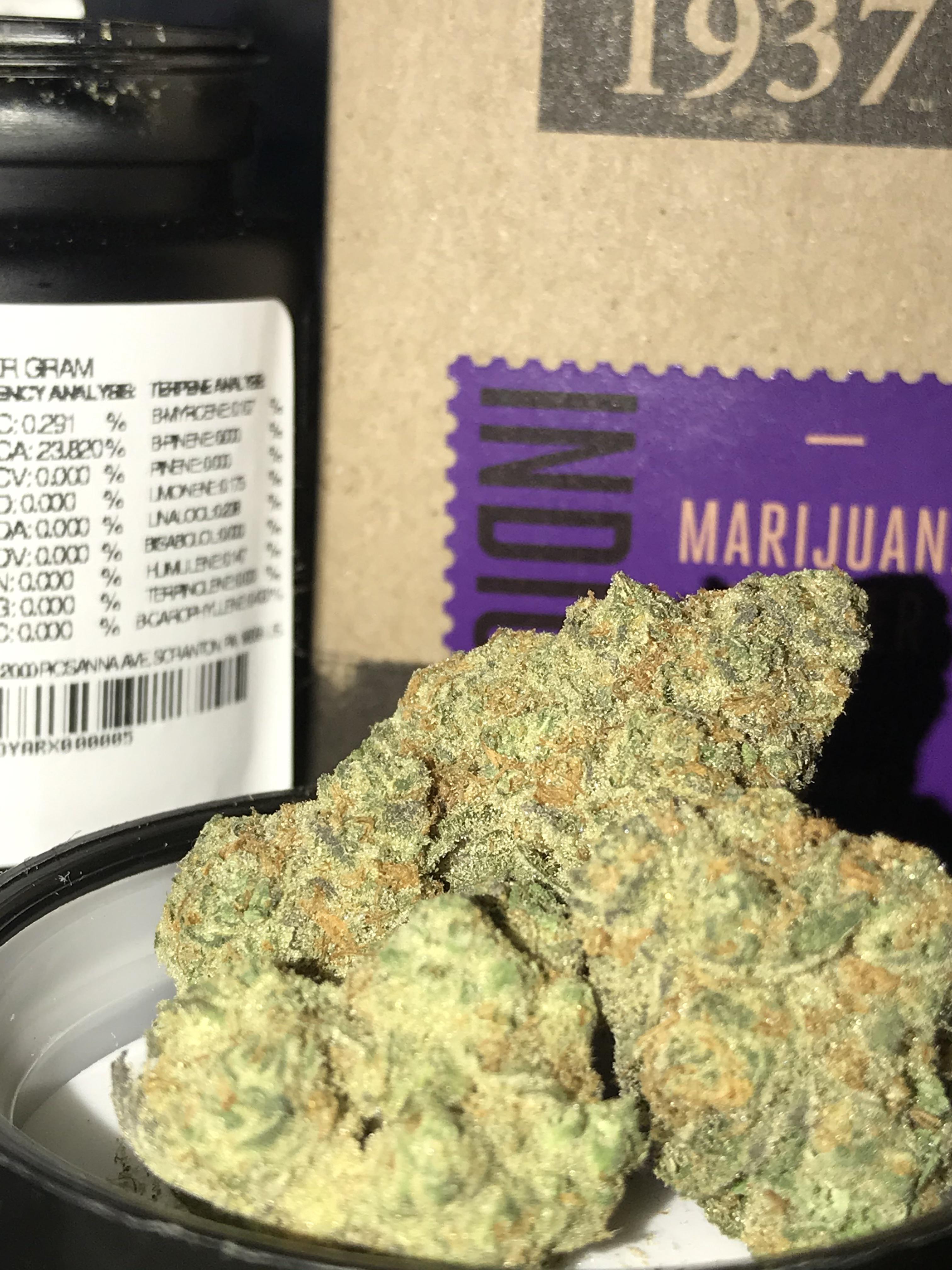 1937 Royal 👑 Cookies 🍪 (24) Was finally able to get my hands on this