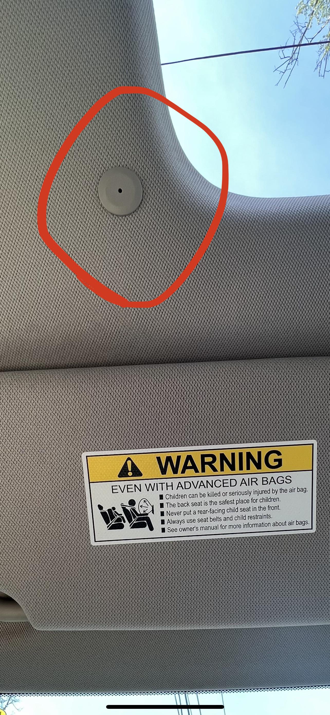 New to me 2018 Accord 2.0 Touring. Any idea what this little circle is