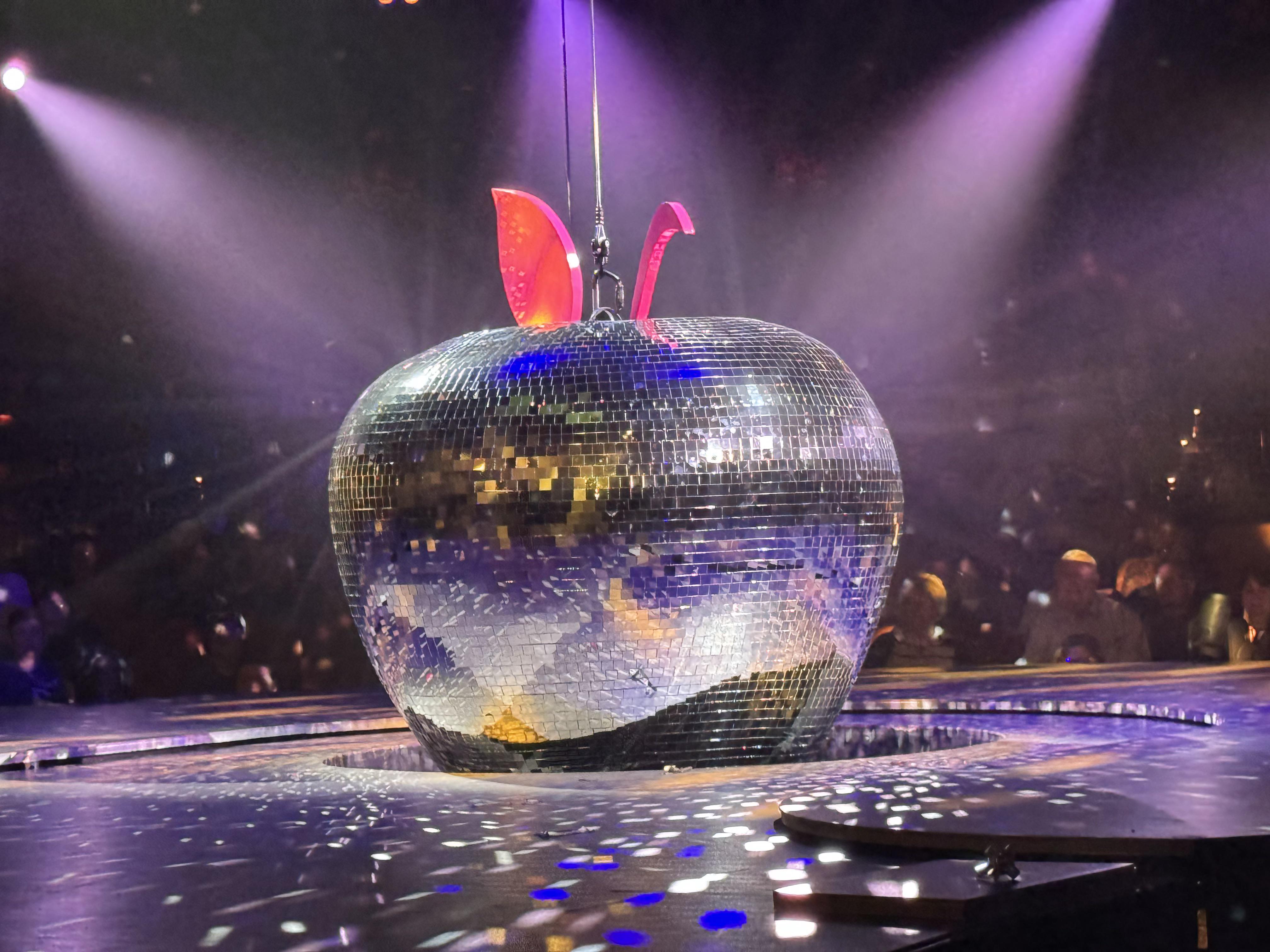 Mad Apple 25 Seats r/LasVegas