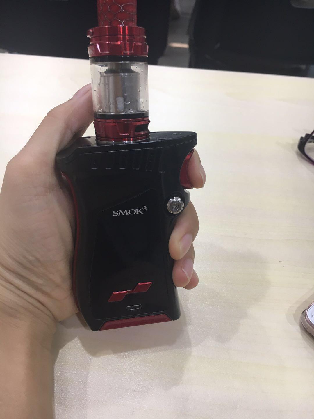 Smok Mag Kit comfortable hand feel! r/Vape_Porn