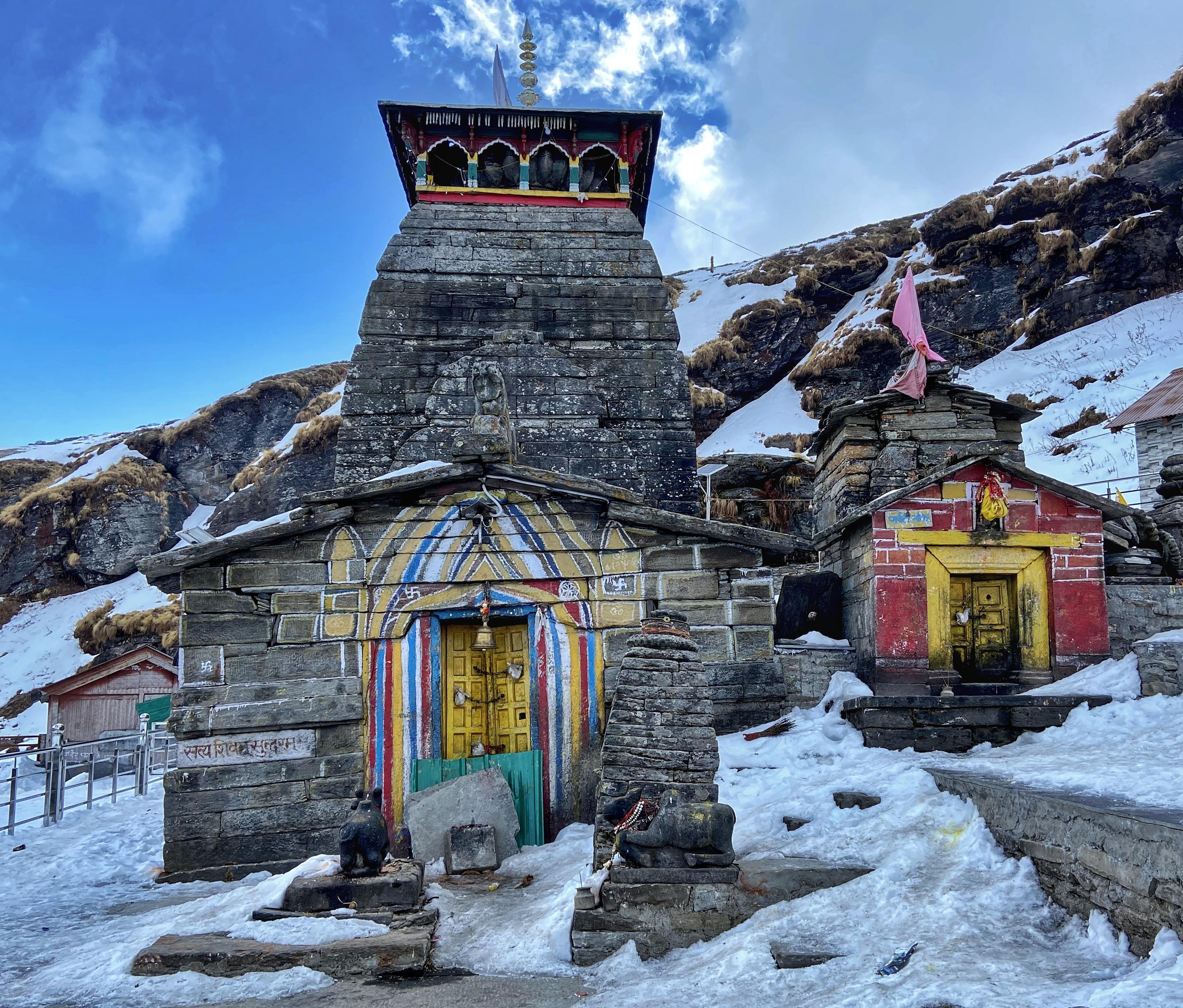 Tungnath temple_ One of the highest shiva temples in the world. r