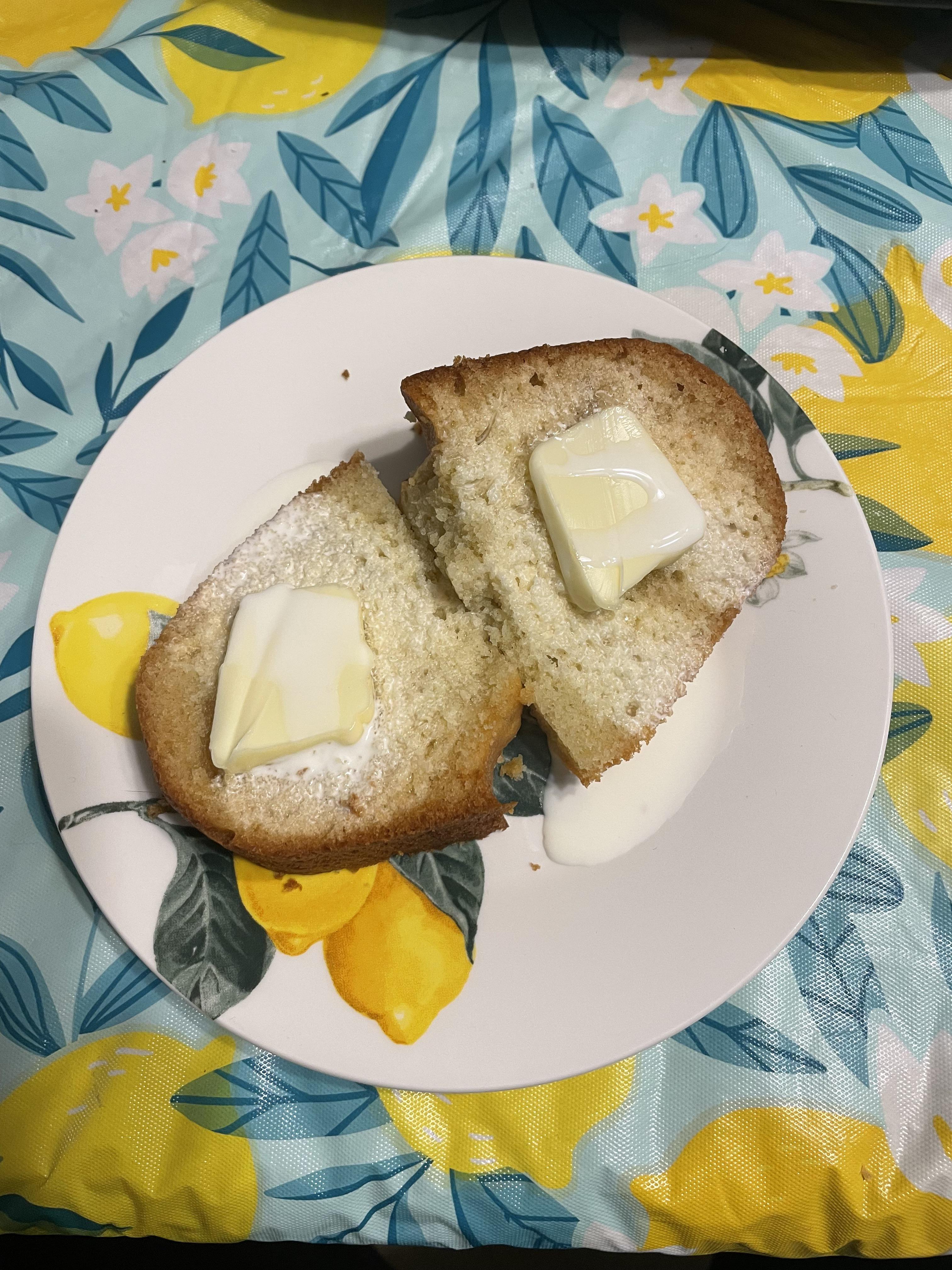 It’s a bit late but this is the honey cake I made for Litha. Warm it up