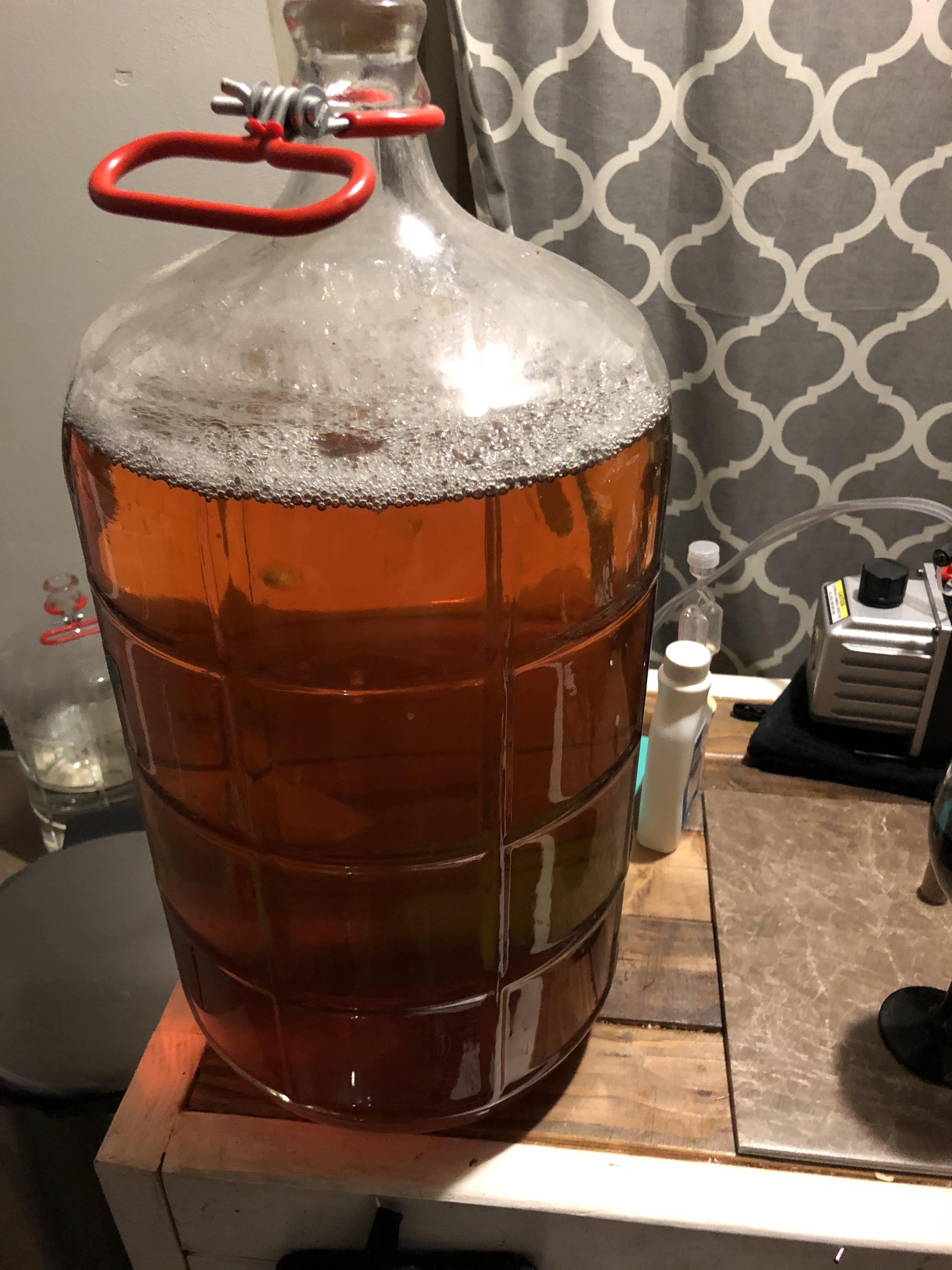Degassing an apple/pumpkin mead r/winemaking