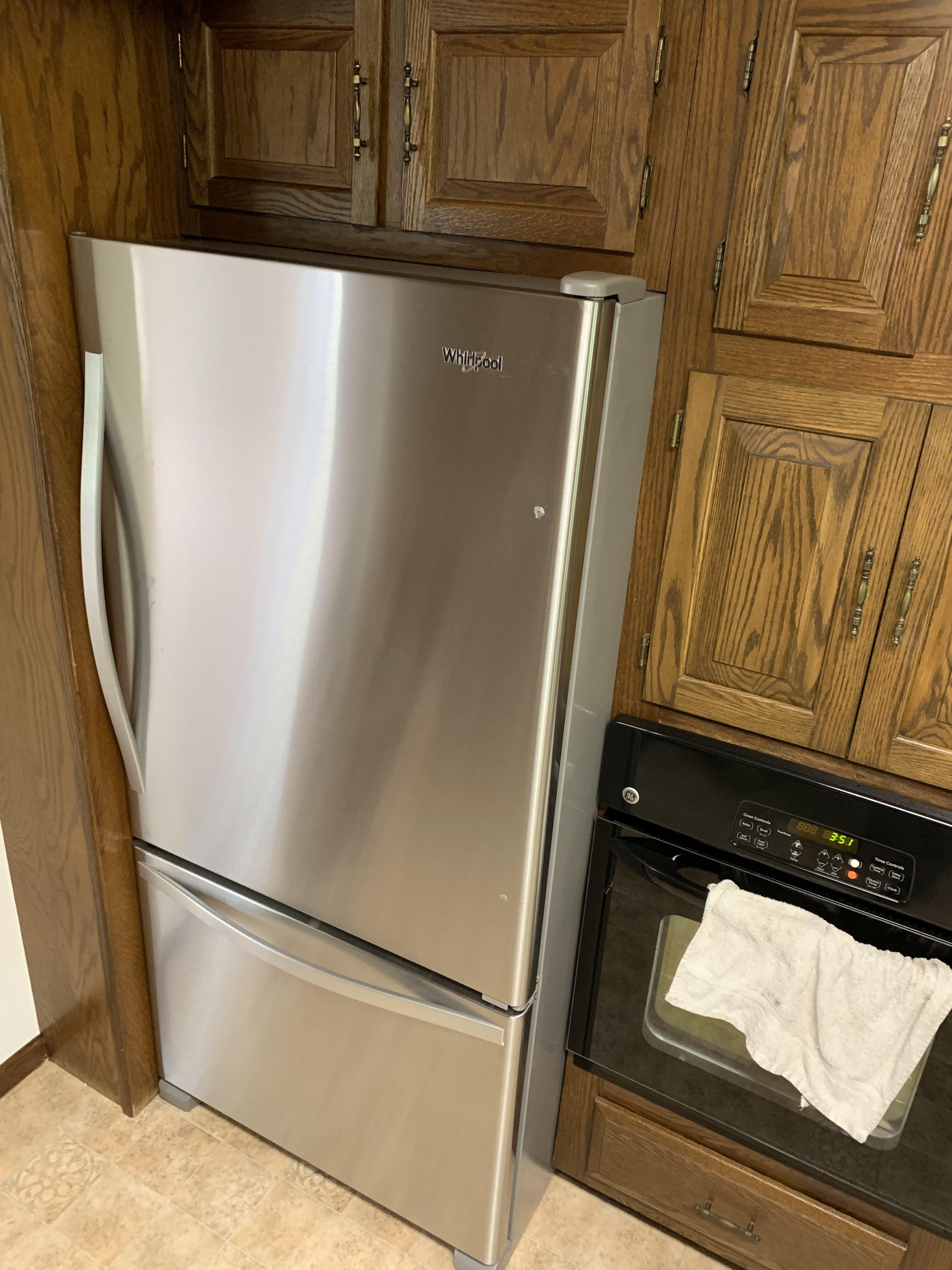 Reposting this perfectly deadly fit of my new fridge, as requested with