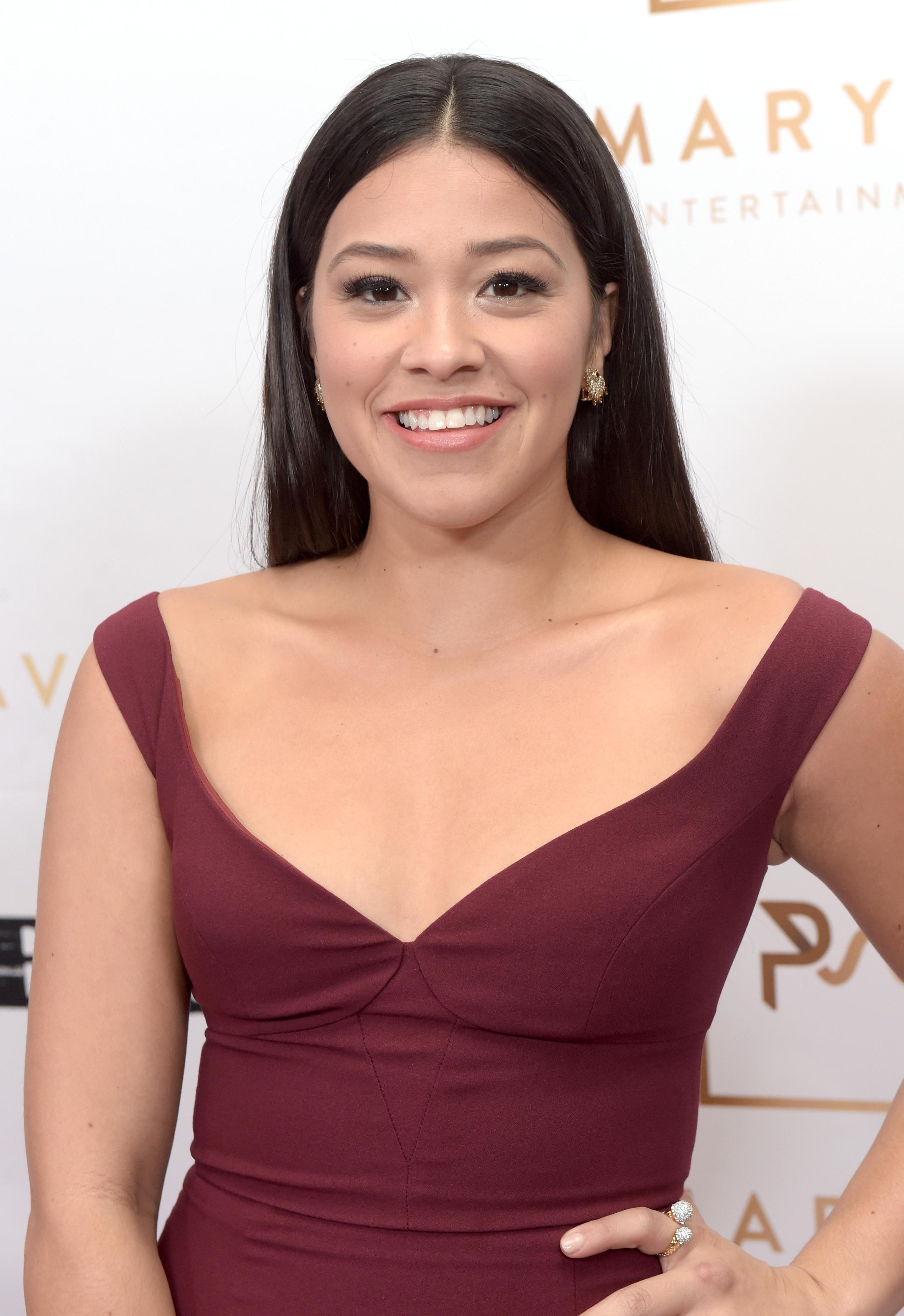 Gina Rodriguez r/ladyladyboners