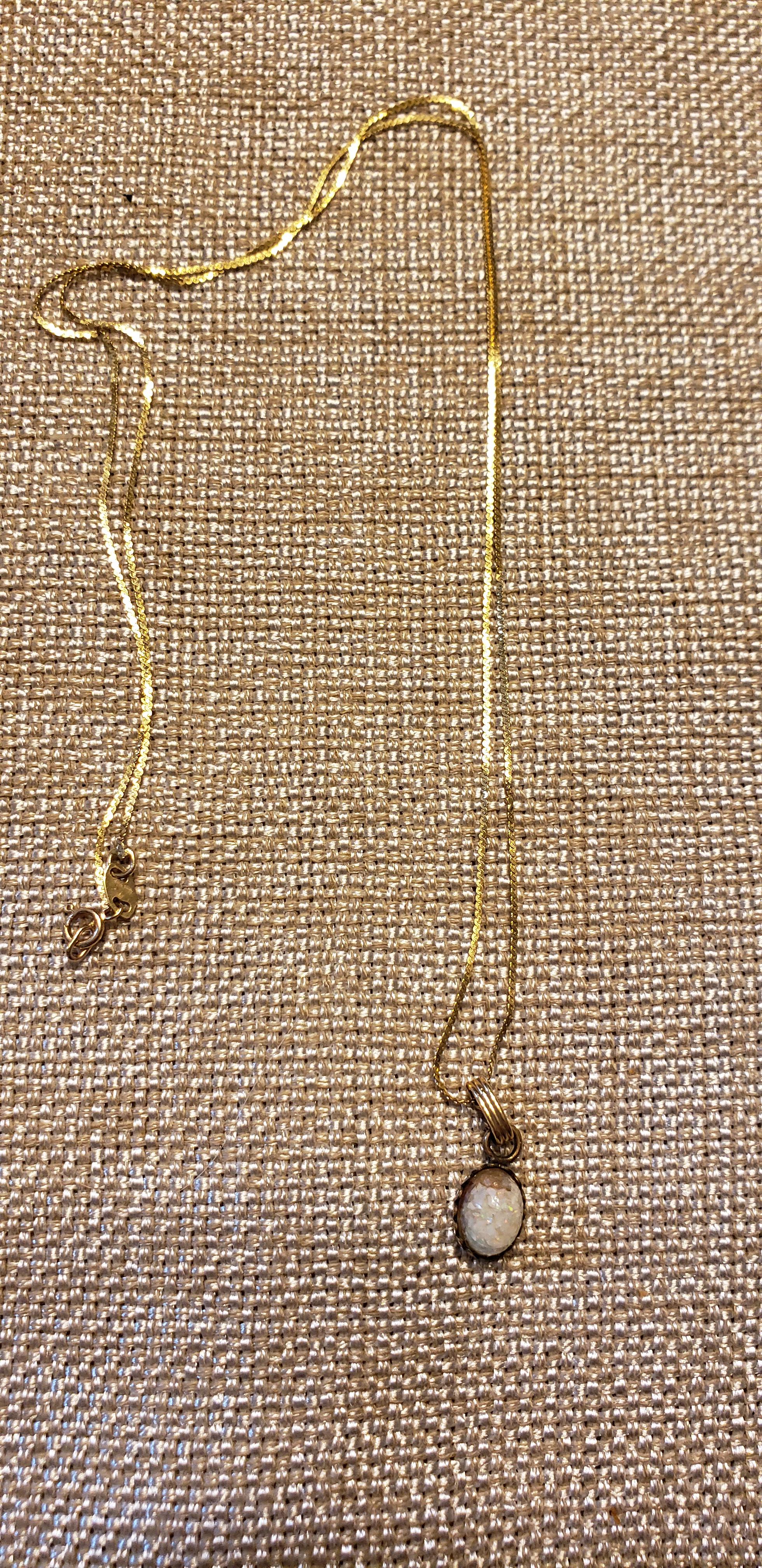 Obviously this is a necklace but my main question is if anyone can