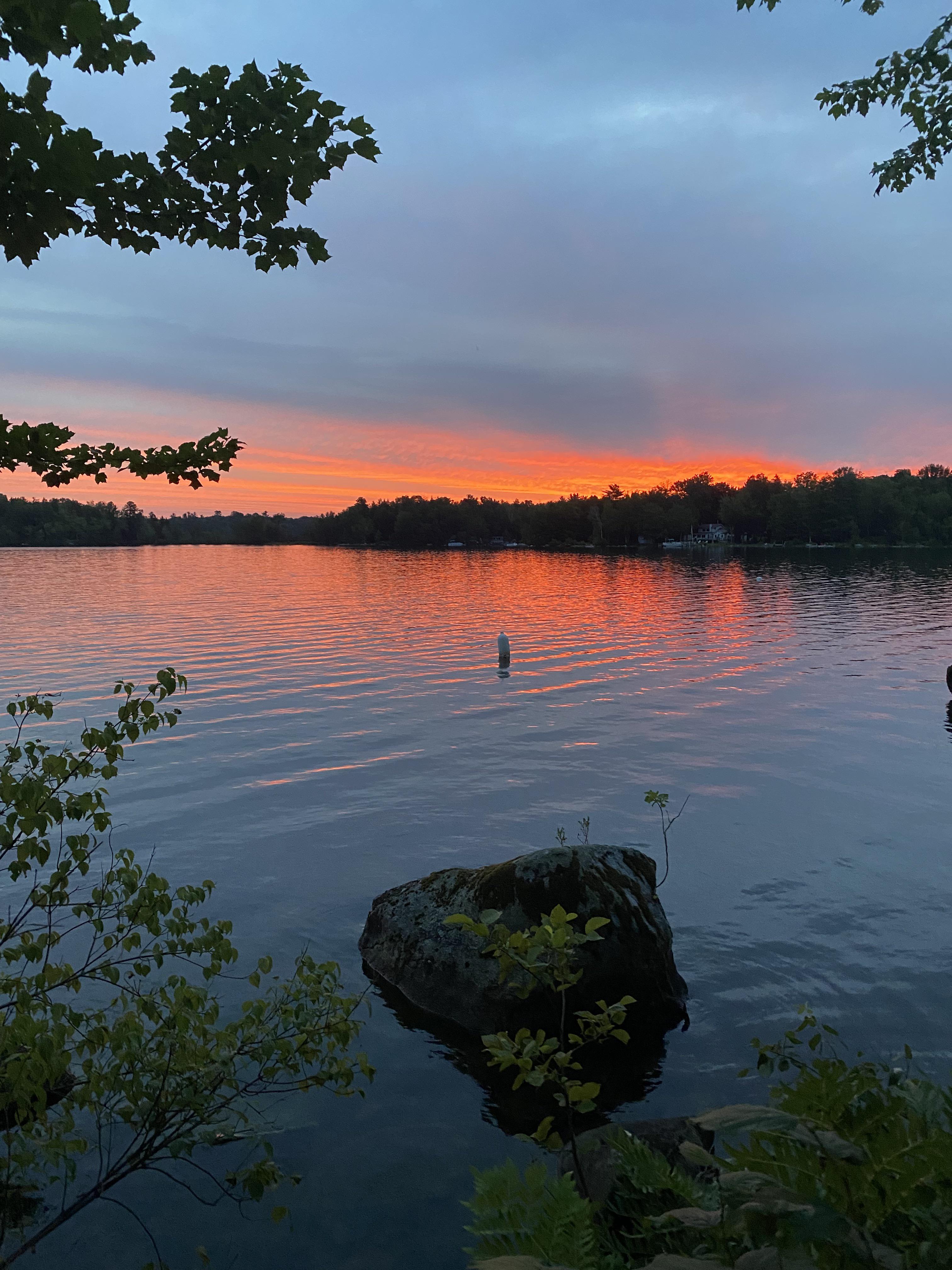 Dawn East pond Maine. Great day of fishing. r/Fishing